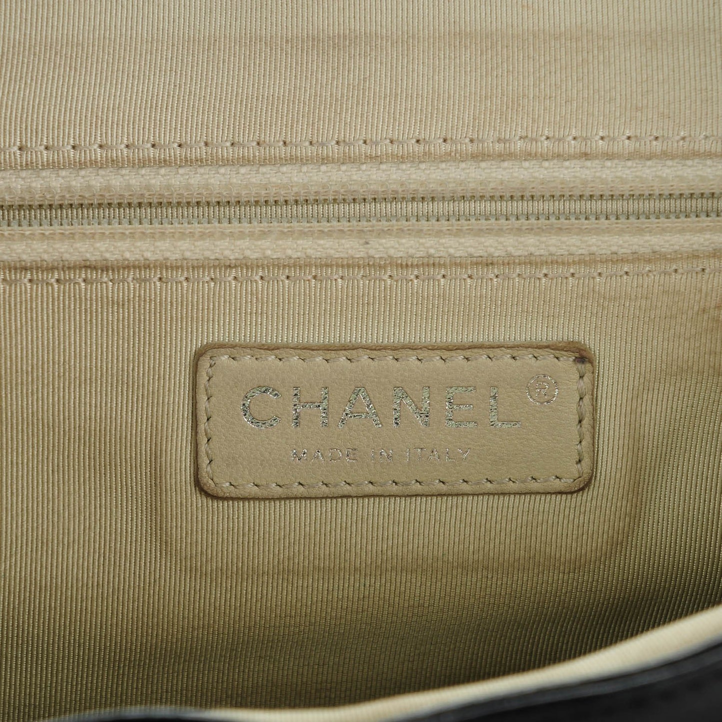 Washed Lambskin Quilted Large Chain Around Messenger Black