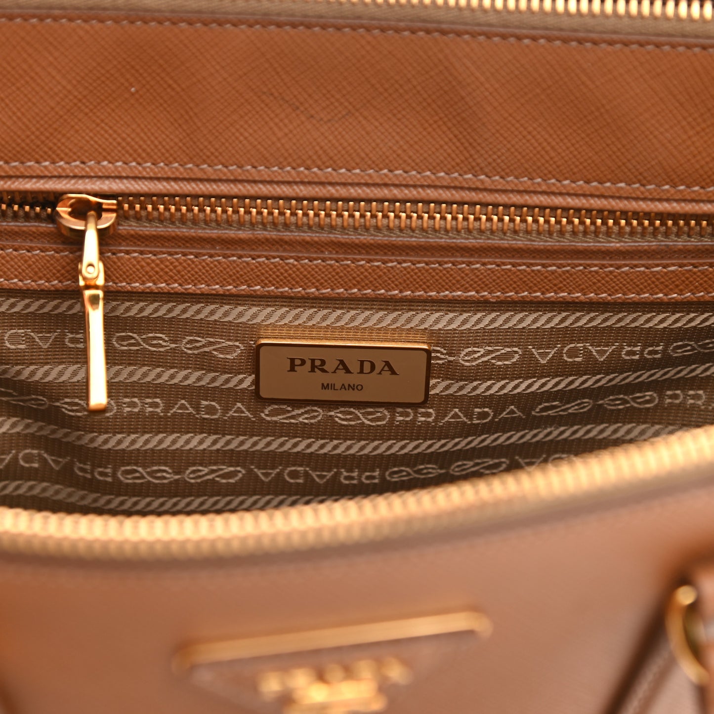 Saffiano Small Galleria Double Zip Tote Caramel