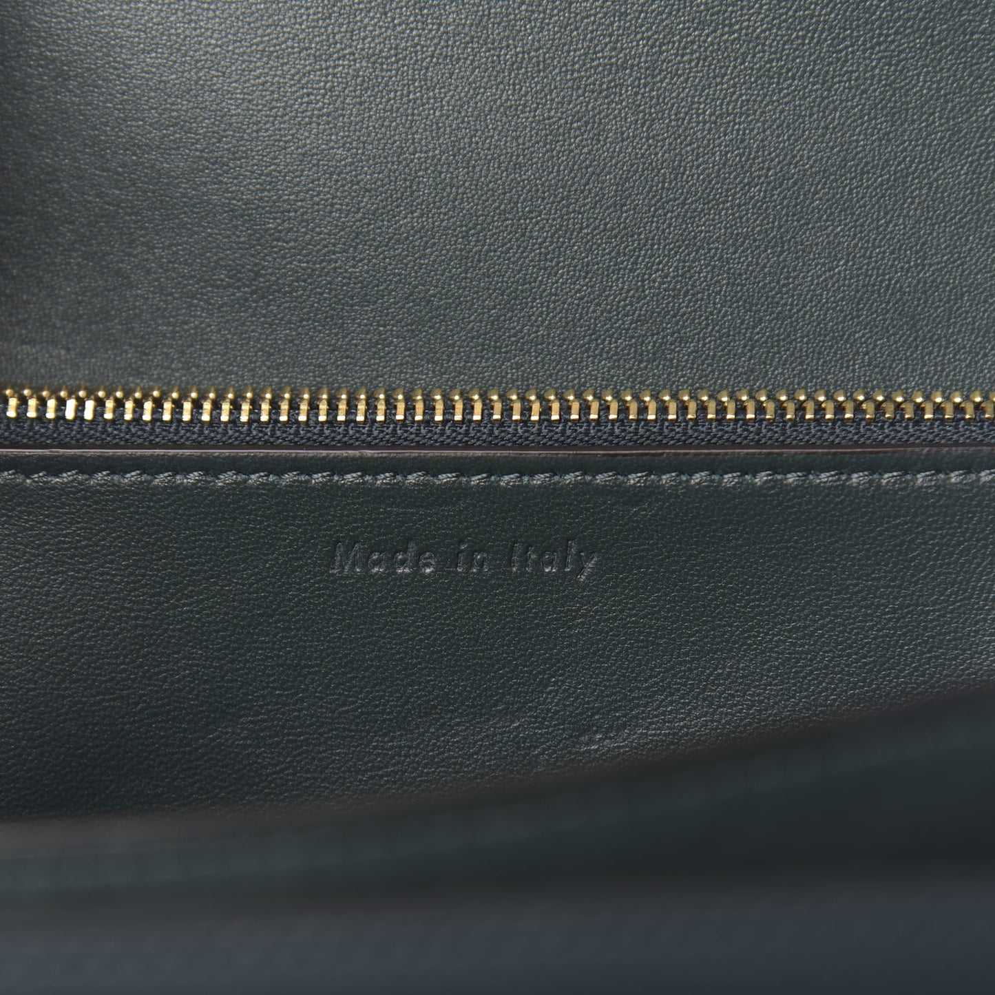 Box Calfskin Classic Box Medium Flap Bag Amazone