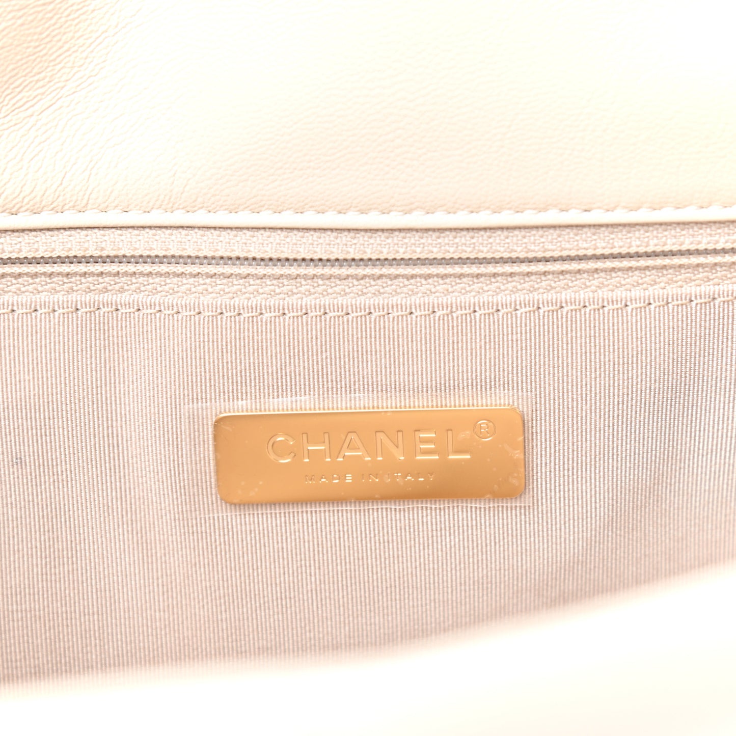 Lambskin Quilted Maxi Chanel 19 Flap Light Beige