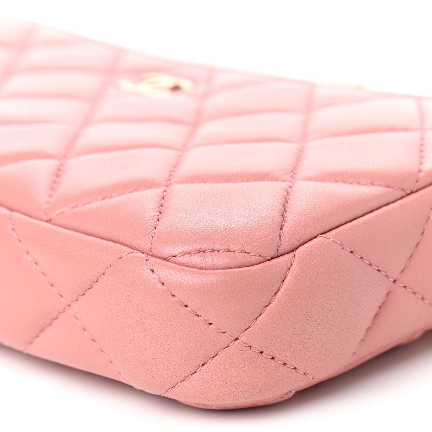 Lambskin Quilted Small Clutch With Chain Pink
