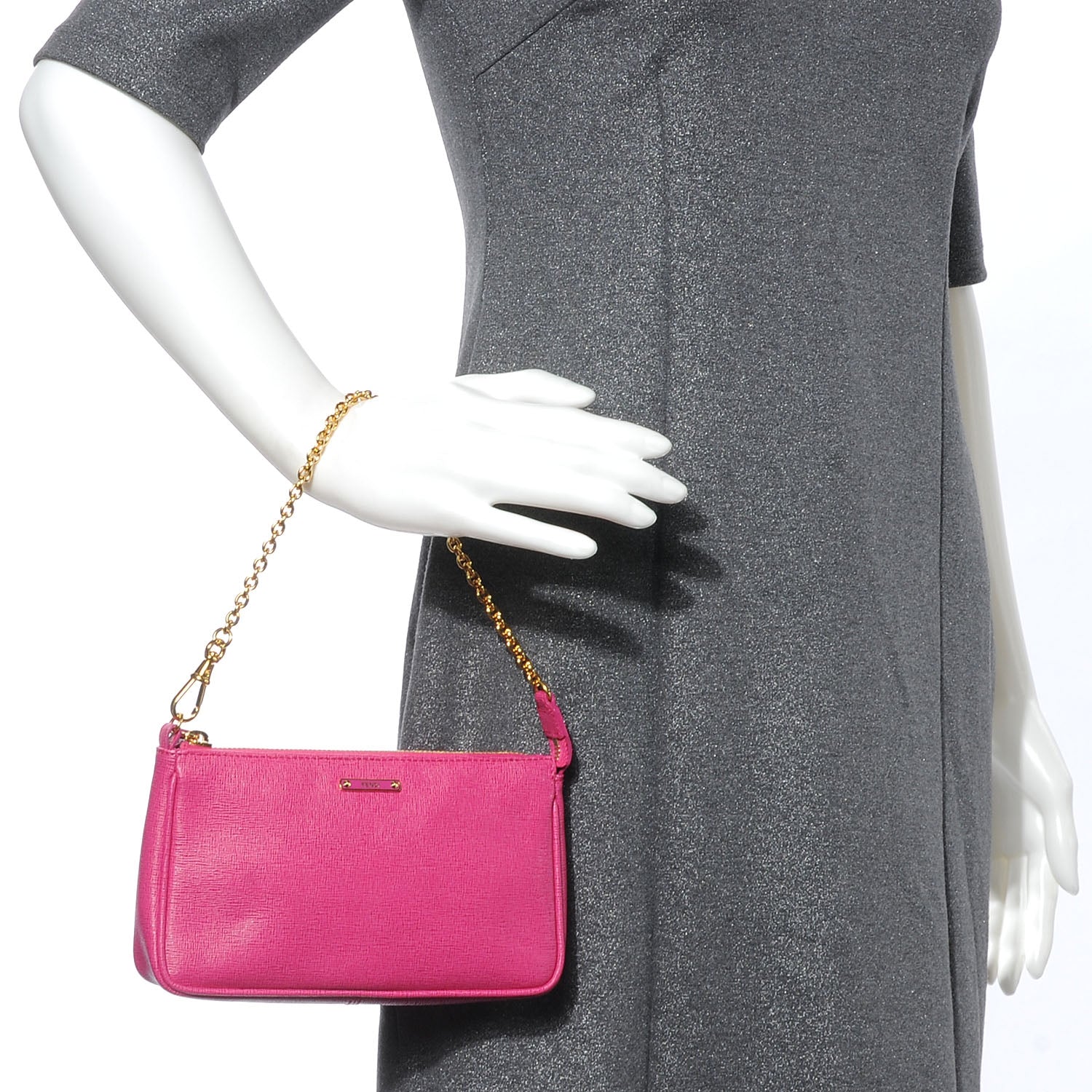 Fendi Vitello Elite Pochette Ciclamino 2 of 9