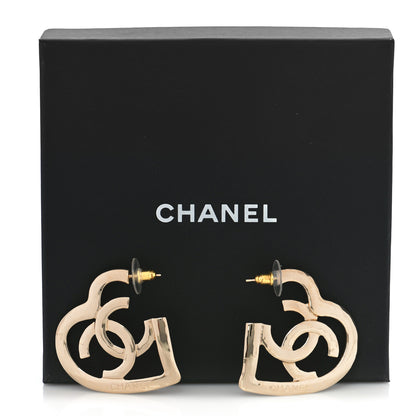 Chanel Metal CC Heart Coco In Love Hoop Earrings Gold 13 of 14
