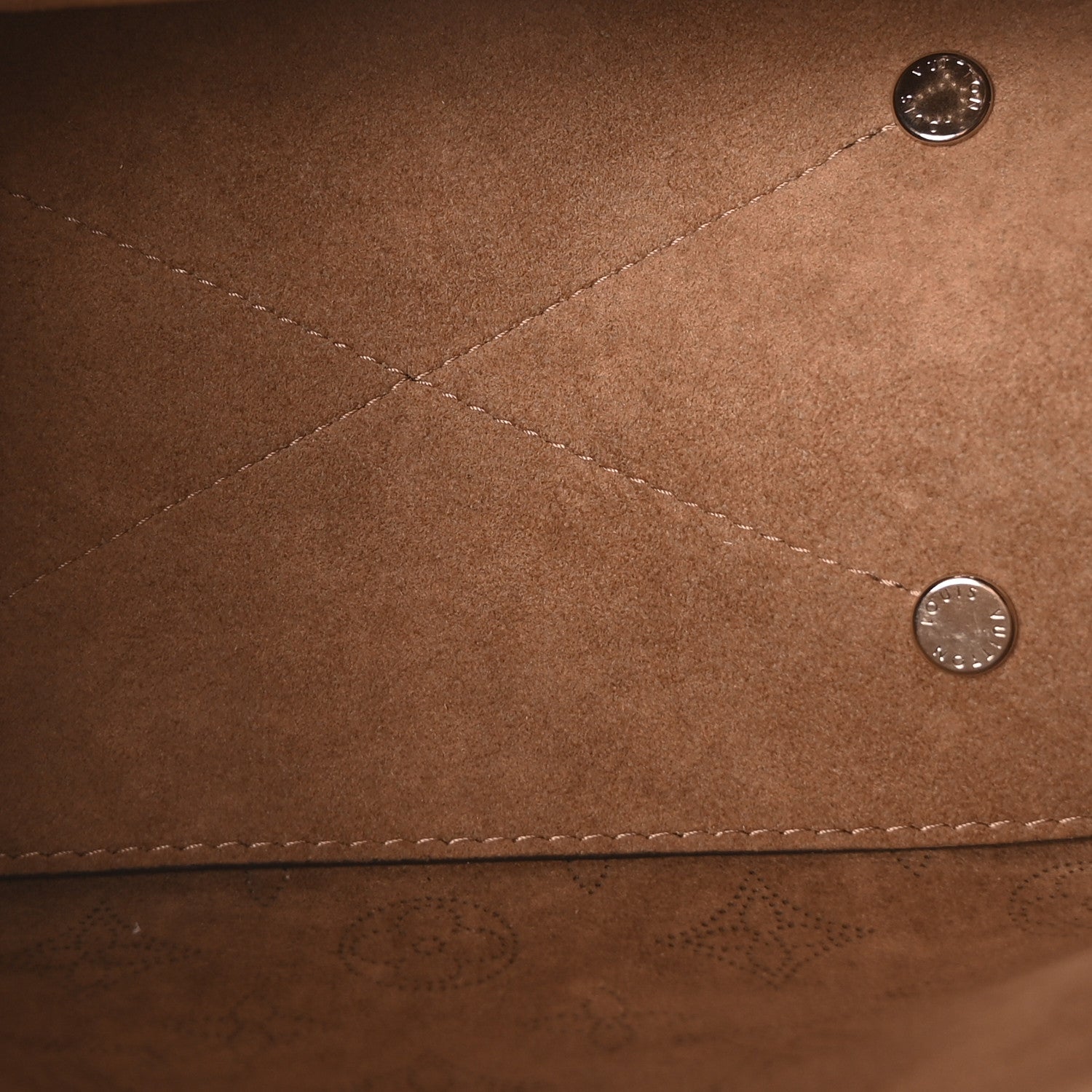 Louis Vuitton Mahina Bella Galet 6 of 11