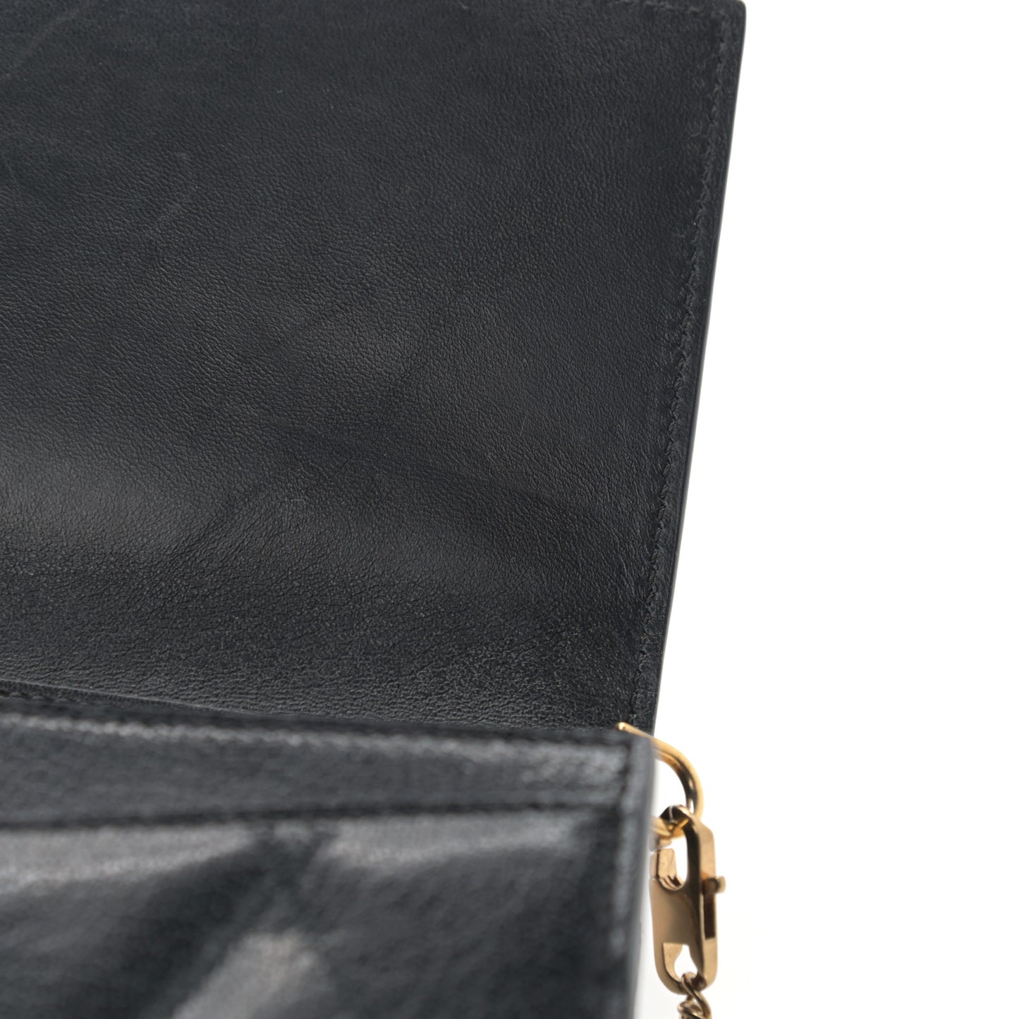 Goatskin Quilted GV3 Chain Wallet Black