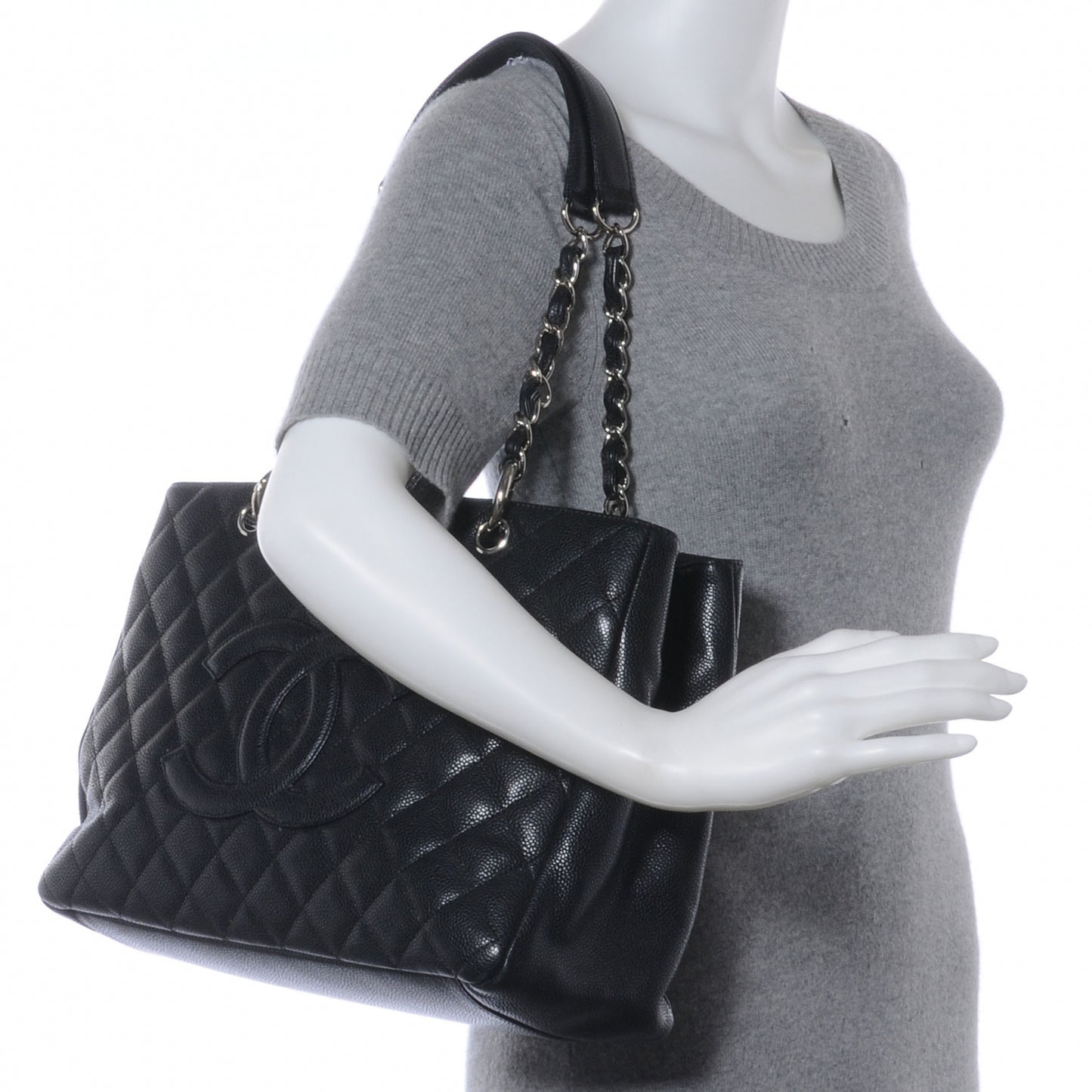 Caviar Grand Shopping Tote GST Black