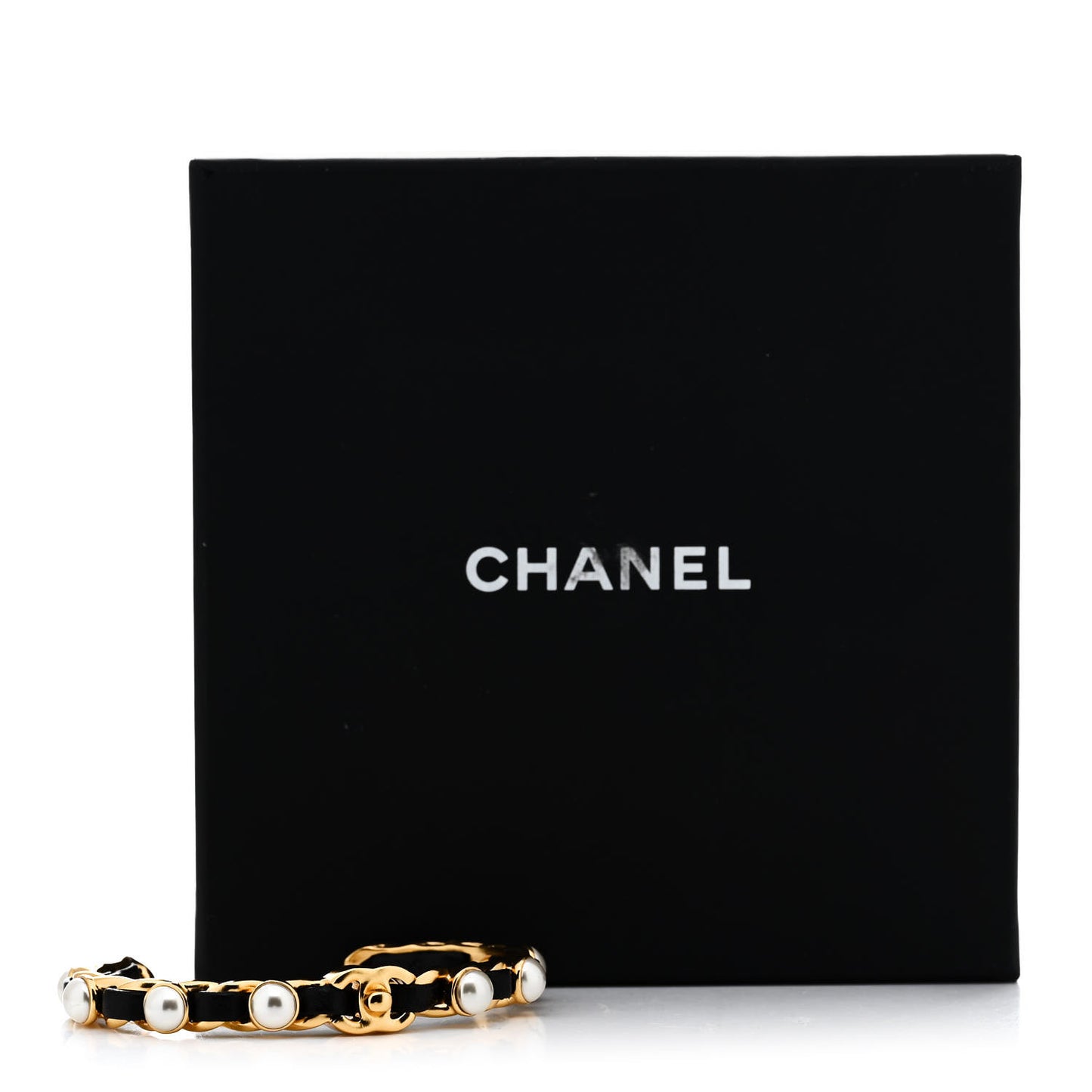 Lambskin Pearl CC Cuff Bracelet S Black Gold