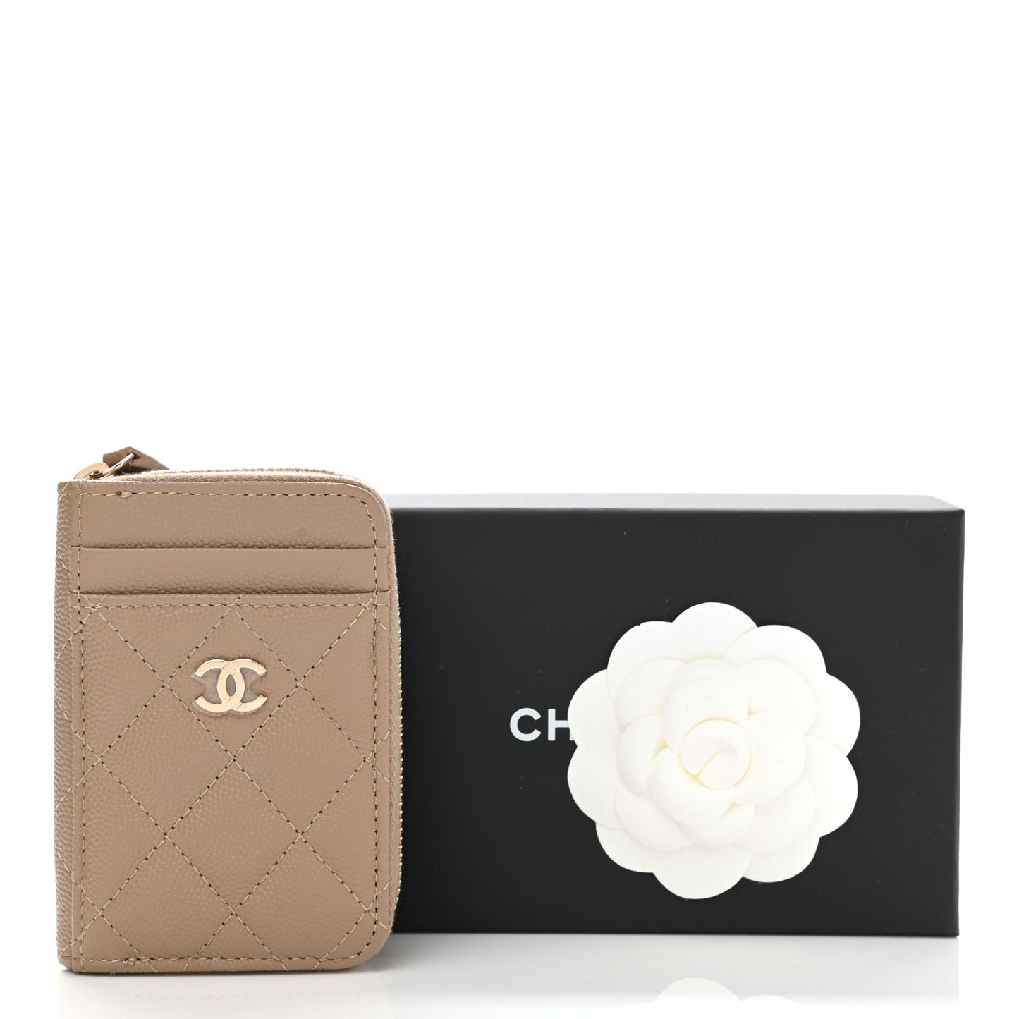 Caviar Quilted Zip Card Holder Beige
