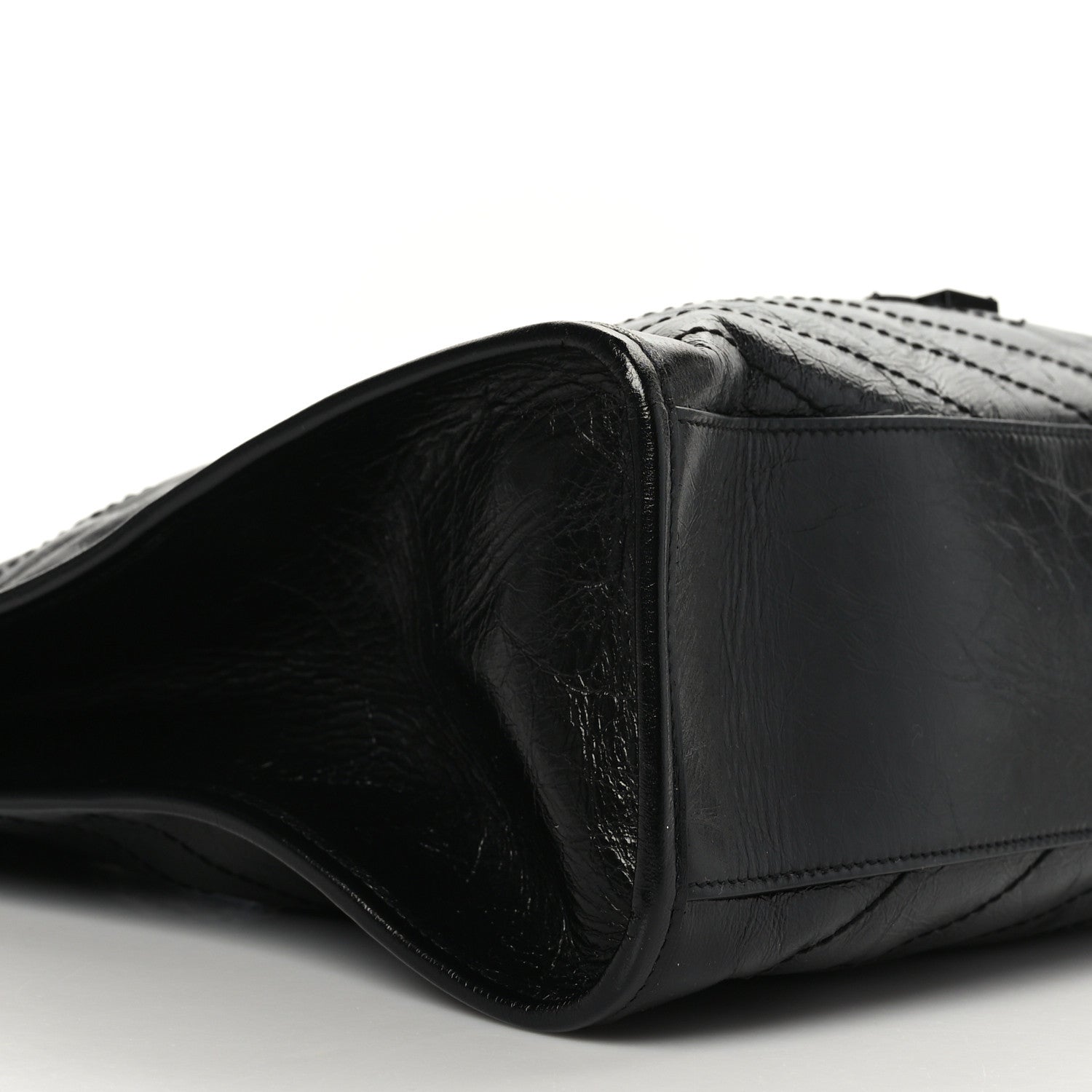 Saint Laurent Crinkled Calfskin Matelasse Monogram Large Niki Shopper Tote Black 7 of 8