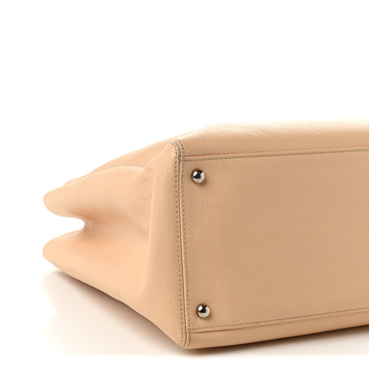 Calfskin Cerf Executive Shopper Tote Beige Clair