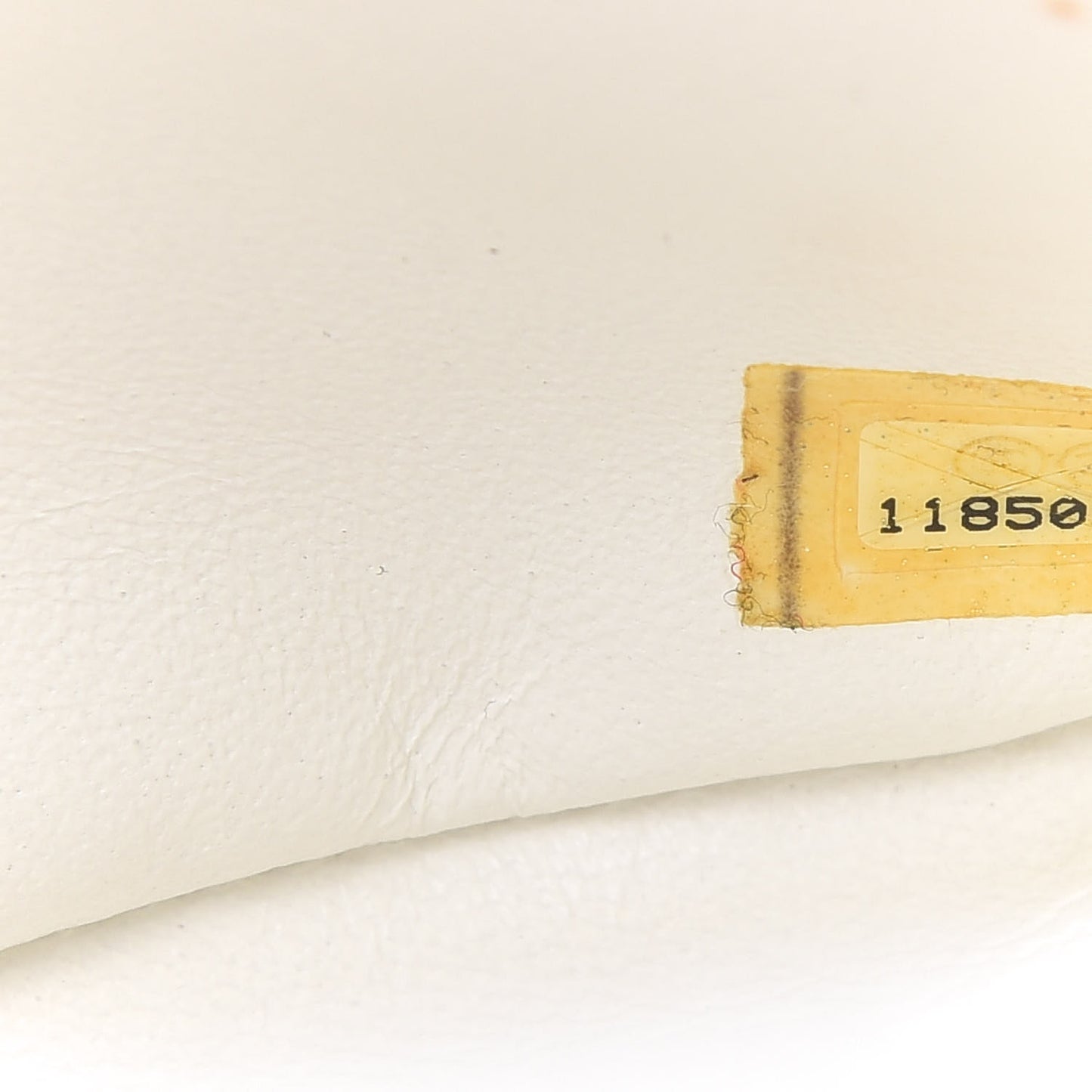Caviar Quilted Jumbo Single Flap White