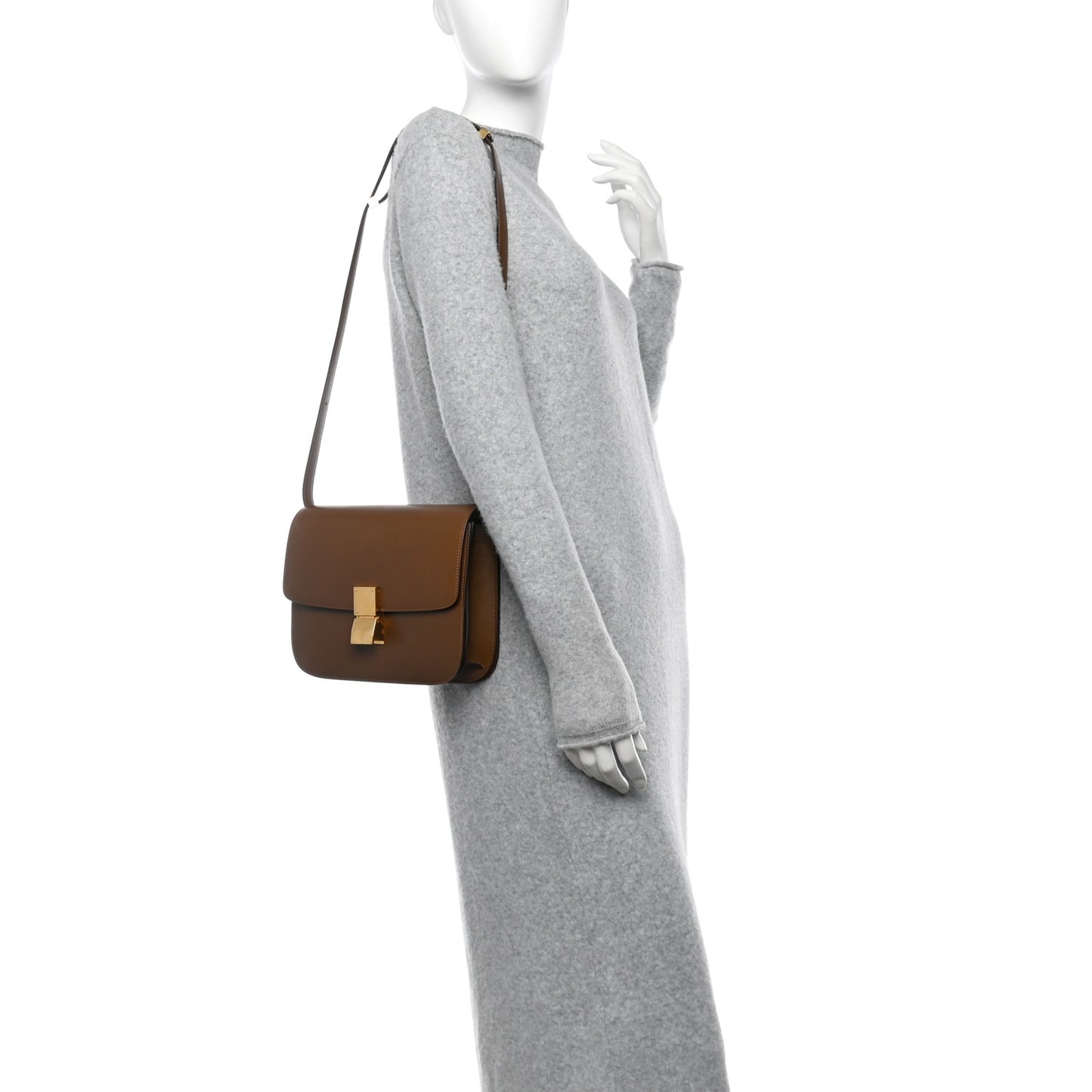 Box Calfskin Medium Classic Box Flap Bag Camel