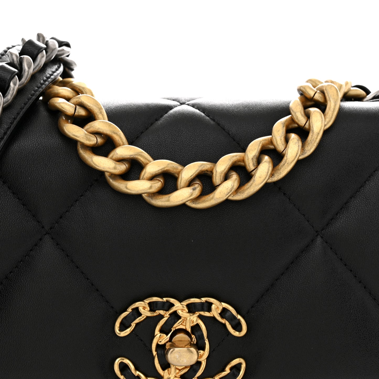 Lambskin Quilted Medium Chanel 19 Flap Black
