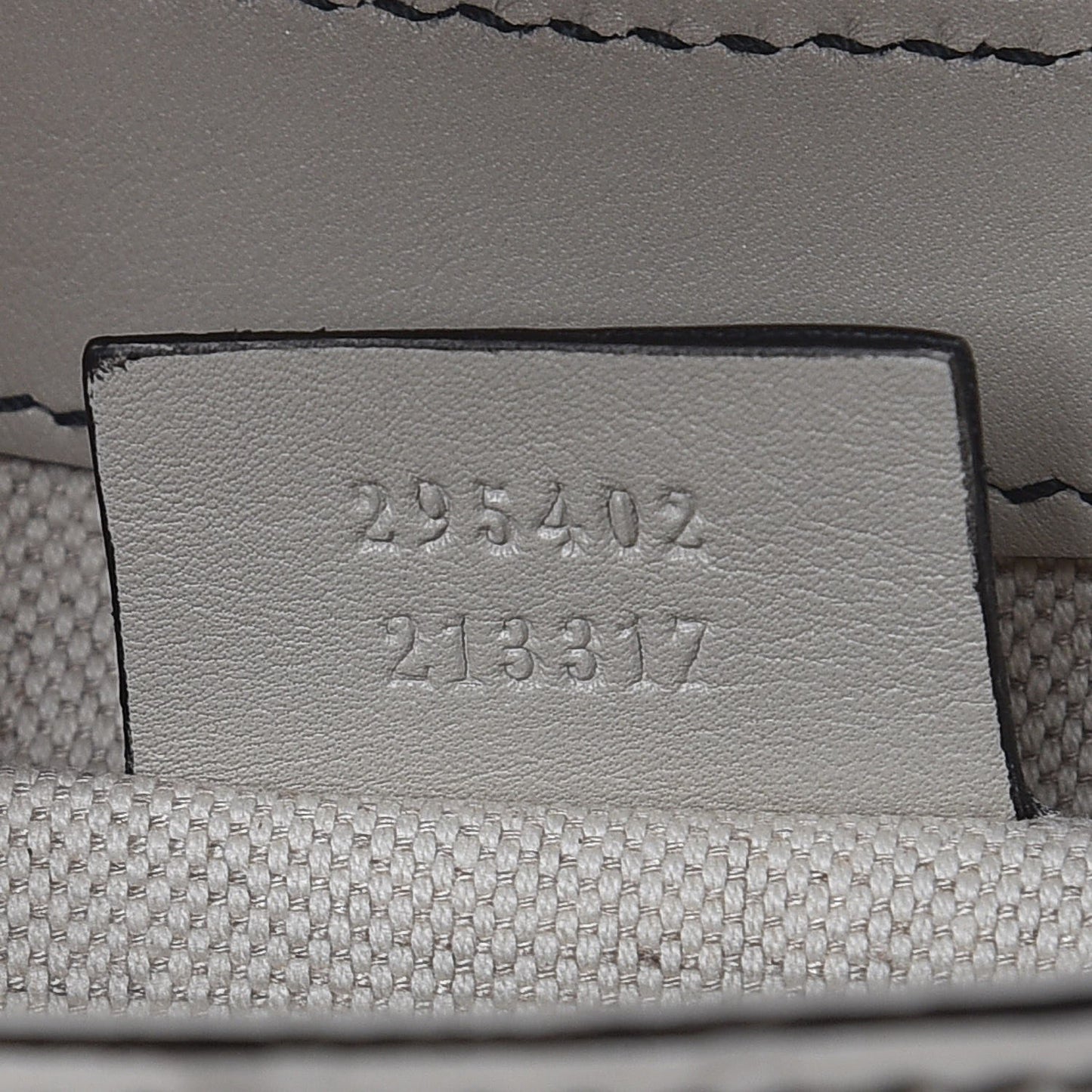 Guccissima Signature Medium Emily Chain Shoulder Bag Mystic White