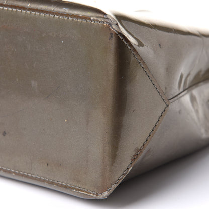 Louis Vuitton Vernis Wilshire PM Gris Art Deco 8 of 14