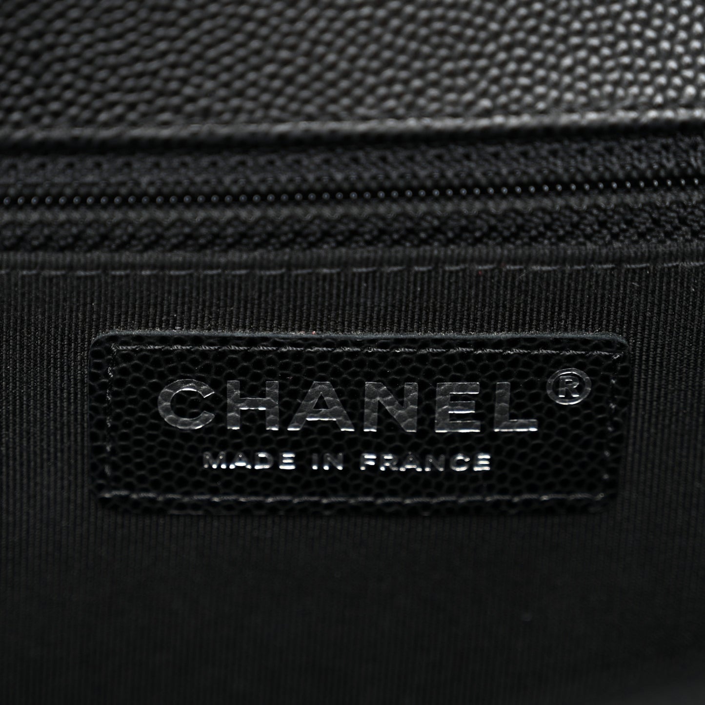 Caviar Quilted New Medium Boy Flap Black