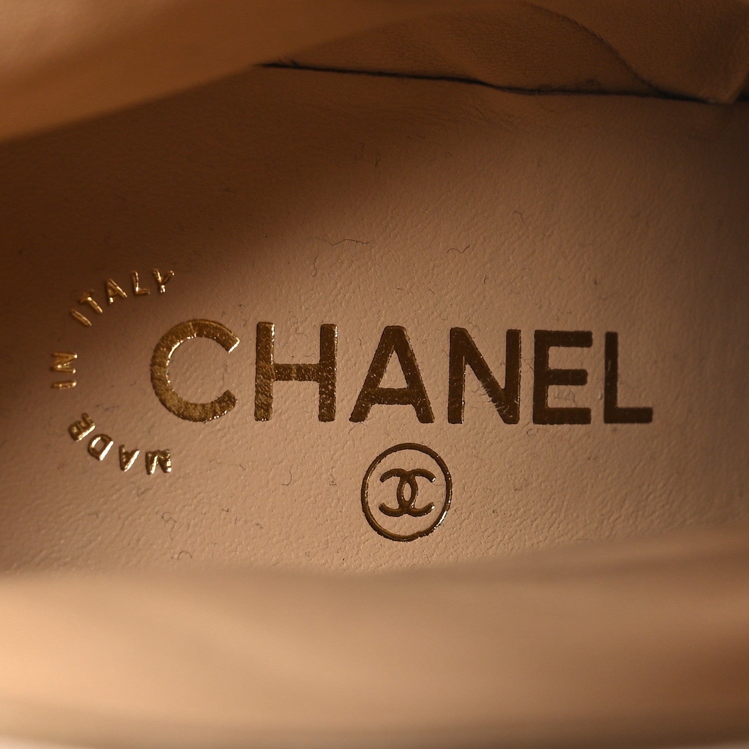 Chanel Lambskin Grosgrain Cap Toe CC Short Ankle Boots 38 Beige Black 8 of 8