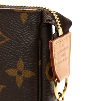 Louis Vuitton Monogram Mini Pochette Accessories 8 of 8