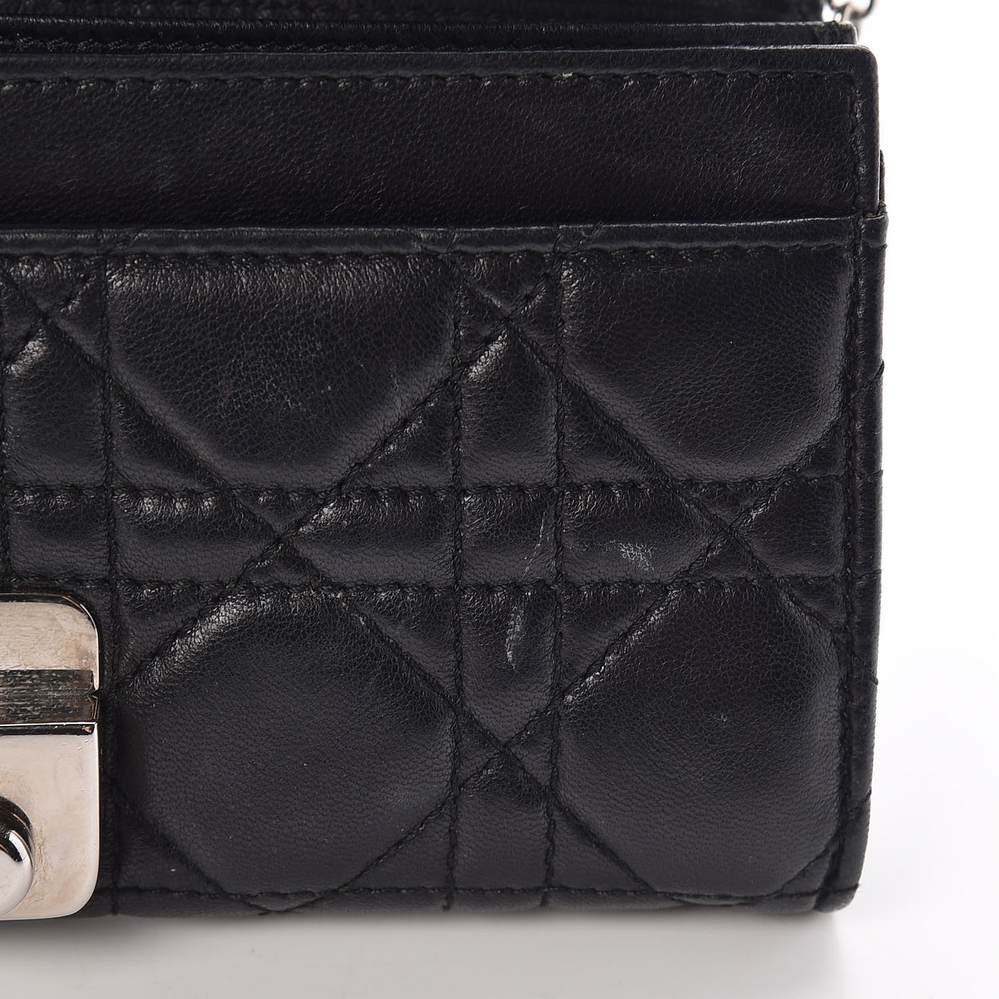 Lambskin Cannage New Lock Wallet Black