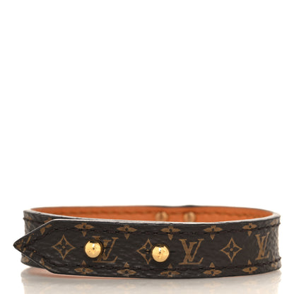 Louis Vuitton Monogram Essential V Bracelet 17 3 of 5