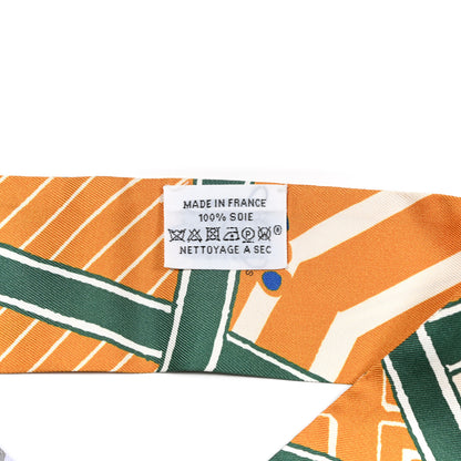 Hermes Silk Jeu de Soie Uniforme Twilly 4 of 4
