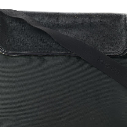 Louis Vuitton Taiga Taimyr Messenger Bag Epicea 6 of 12