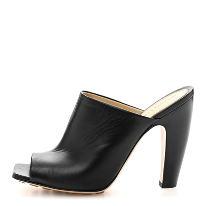 Bottega Veneta Lambskin Stretch Canalazzo Sandals 37.5 Black 1 of 8