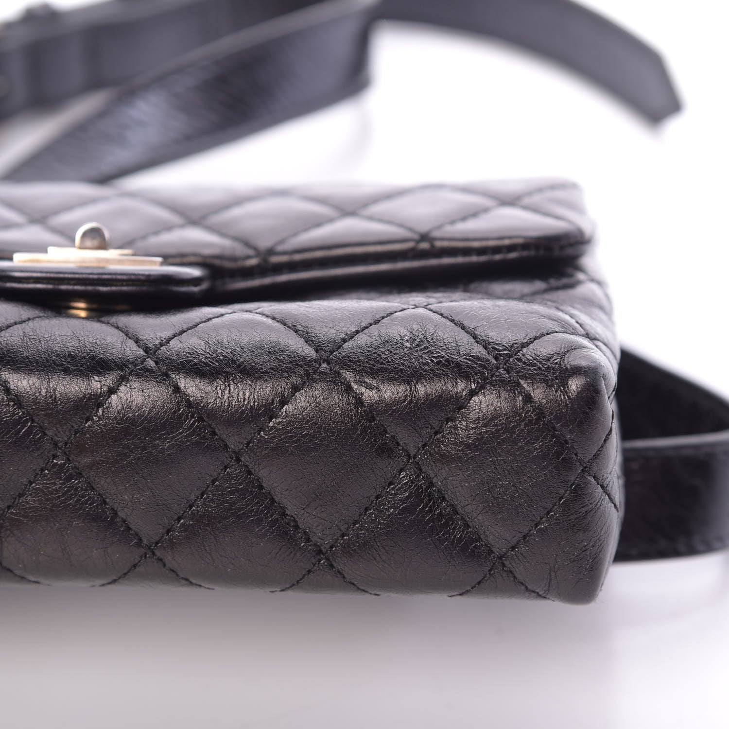 Chanel Aged Calfskin Quilted 2.55 Reissue Flap Belt Bag Clutch Black 10 of 10
