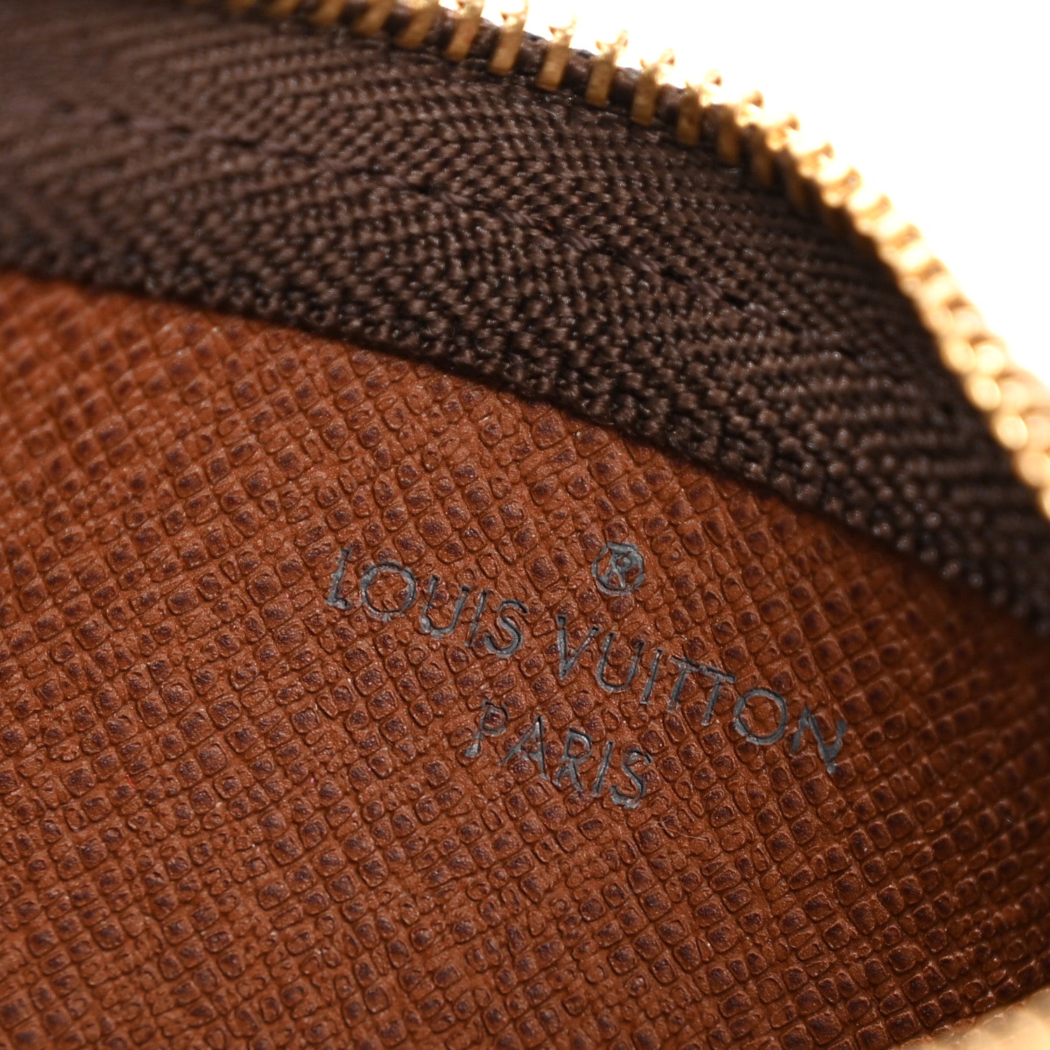 Louis Vuitton Monogram Key Pouch 6 of 8