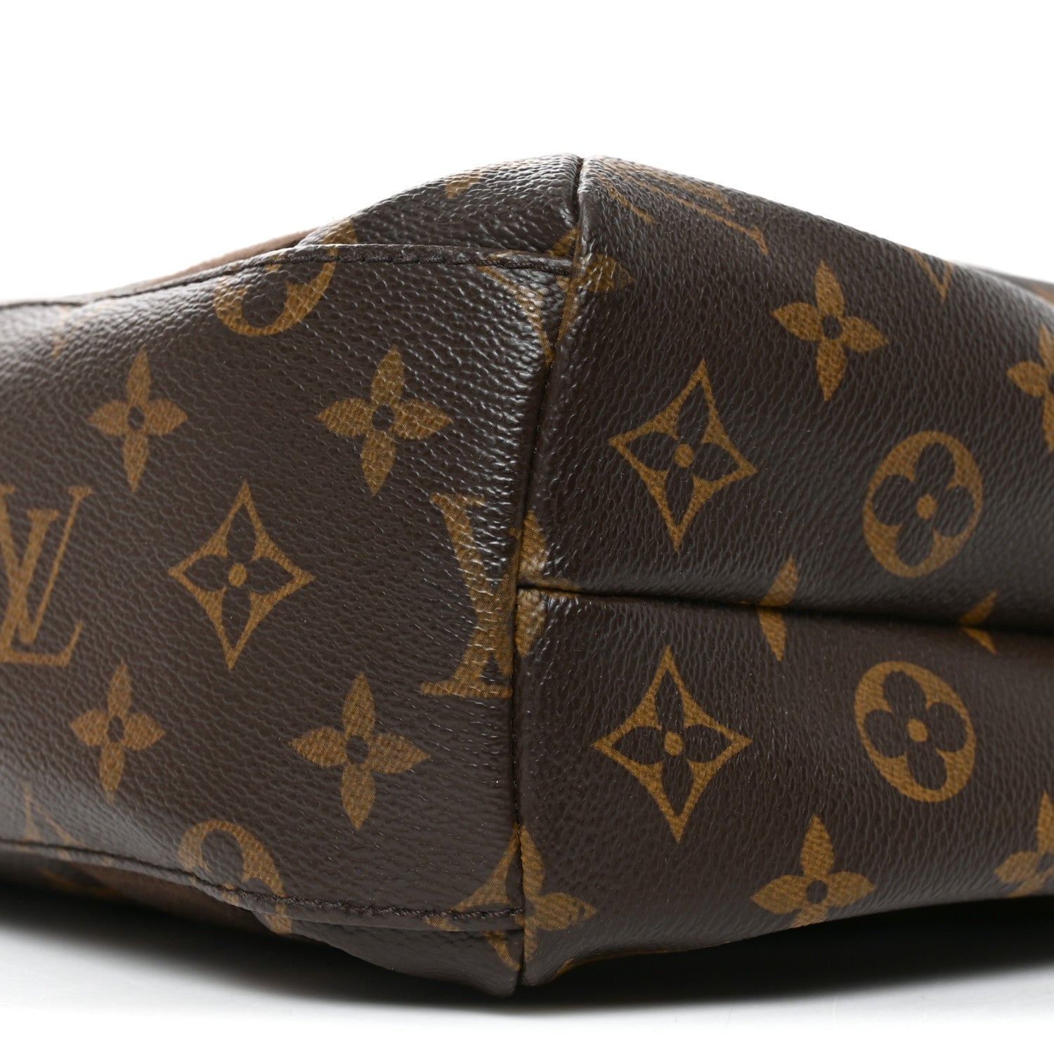 Louis Vuitton Monogram Cabas Beaubourg 9 of 9