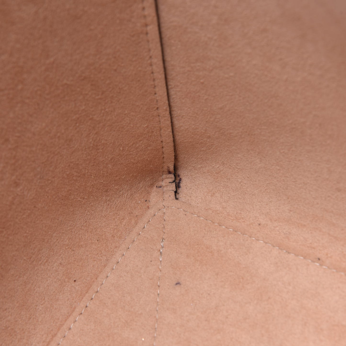 Calfskin Lockme Cabas Vanille Black