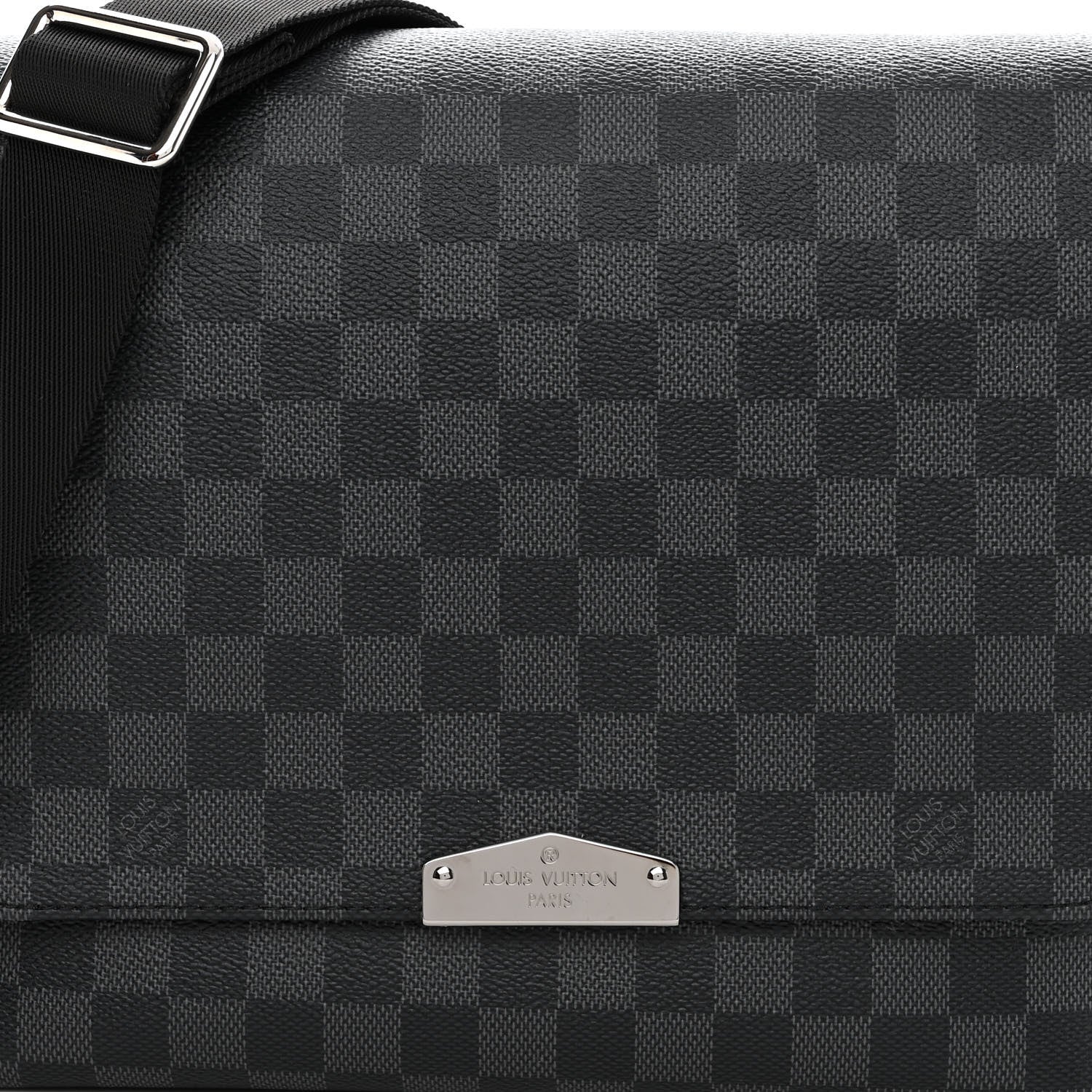 Louis Vuitton Damier Graphite District PM 7 of 9