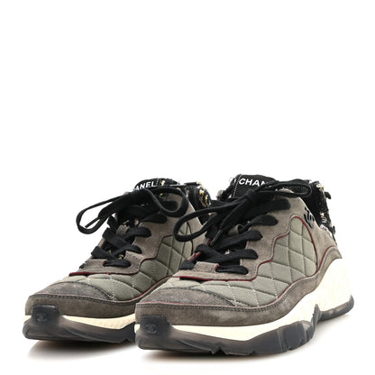 Chanel Tweed Suede Calfskin Grained Calfskin Womens CC Sneakers 40 40 Grey Black Multicolor 4 of 10