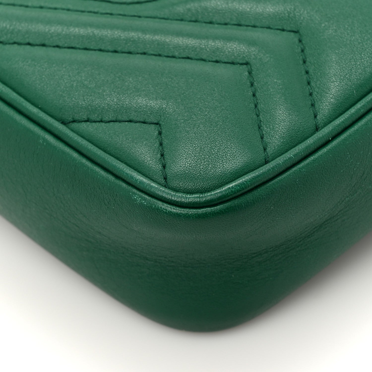 Gucci Calfskin Matelasse Super Mini GG Marmont Shoulder Bag Emerald Green 14 of 18
