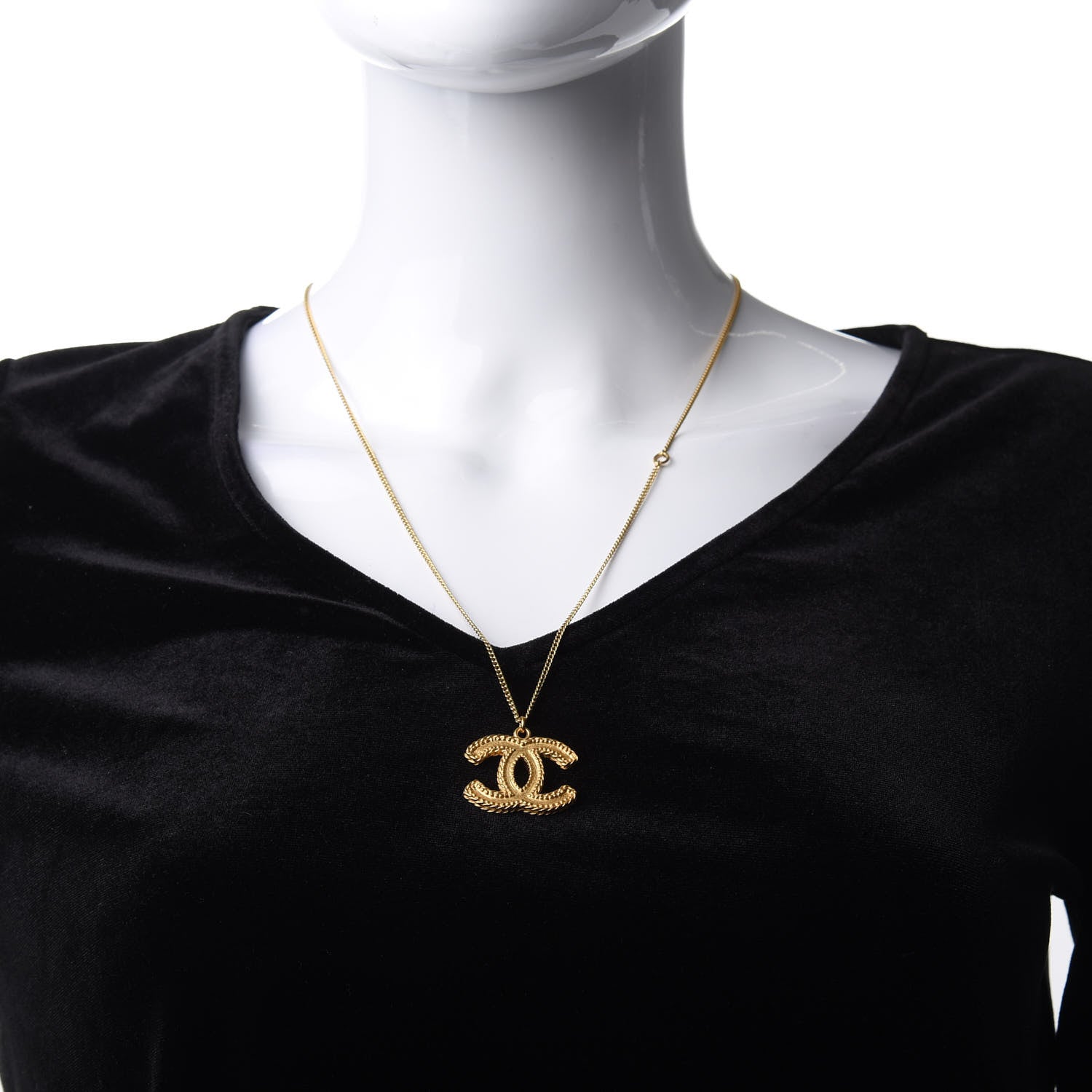 Chanel CC Necklace Matte Gold 2 of 4