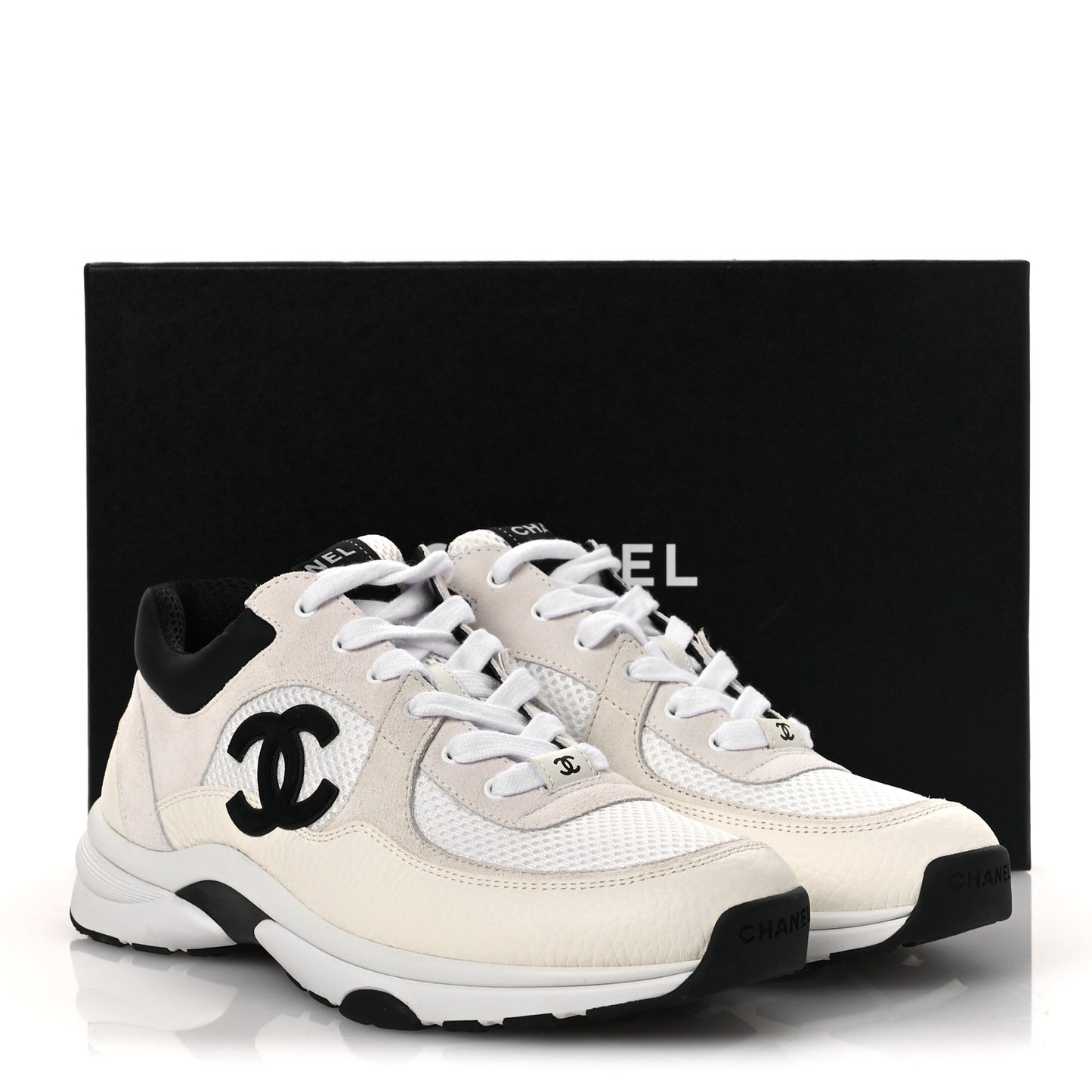 Mesh Suede Grained Calfskin Womens CC Sneakers 39.5 White Black