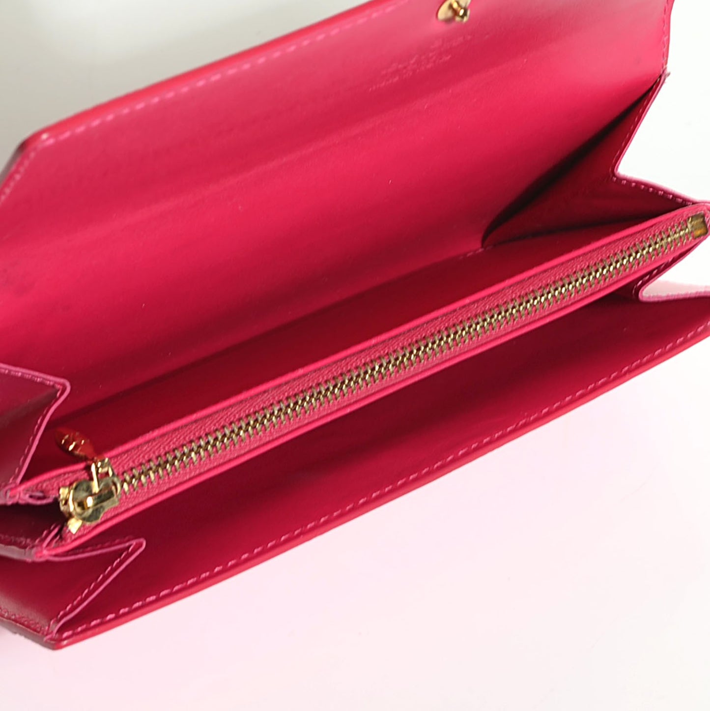 Vernis Sarah Wallet Fuchsia