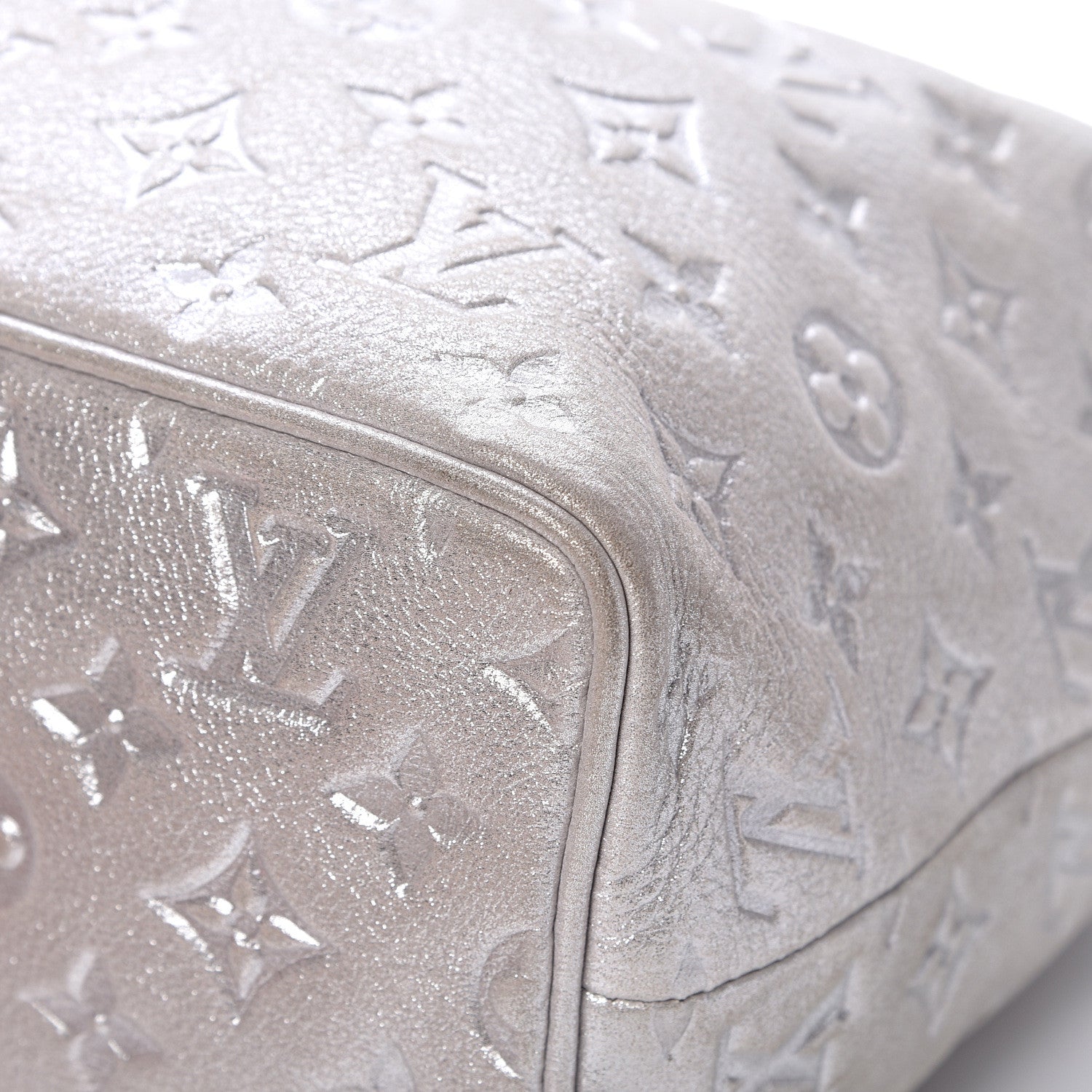 Louis Vuitton Monogram Shimmer Halo Silver 9 of 13