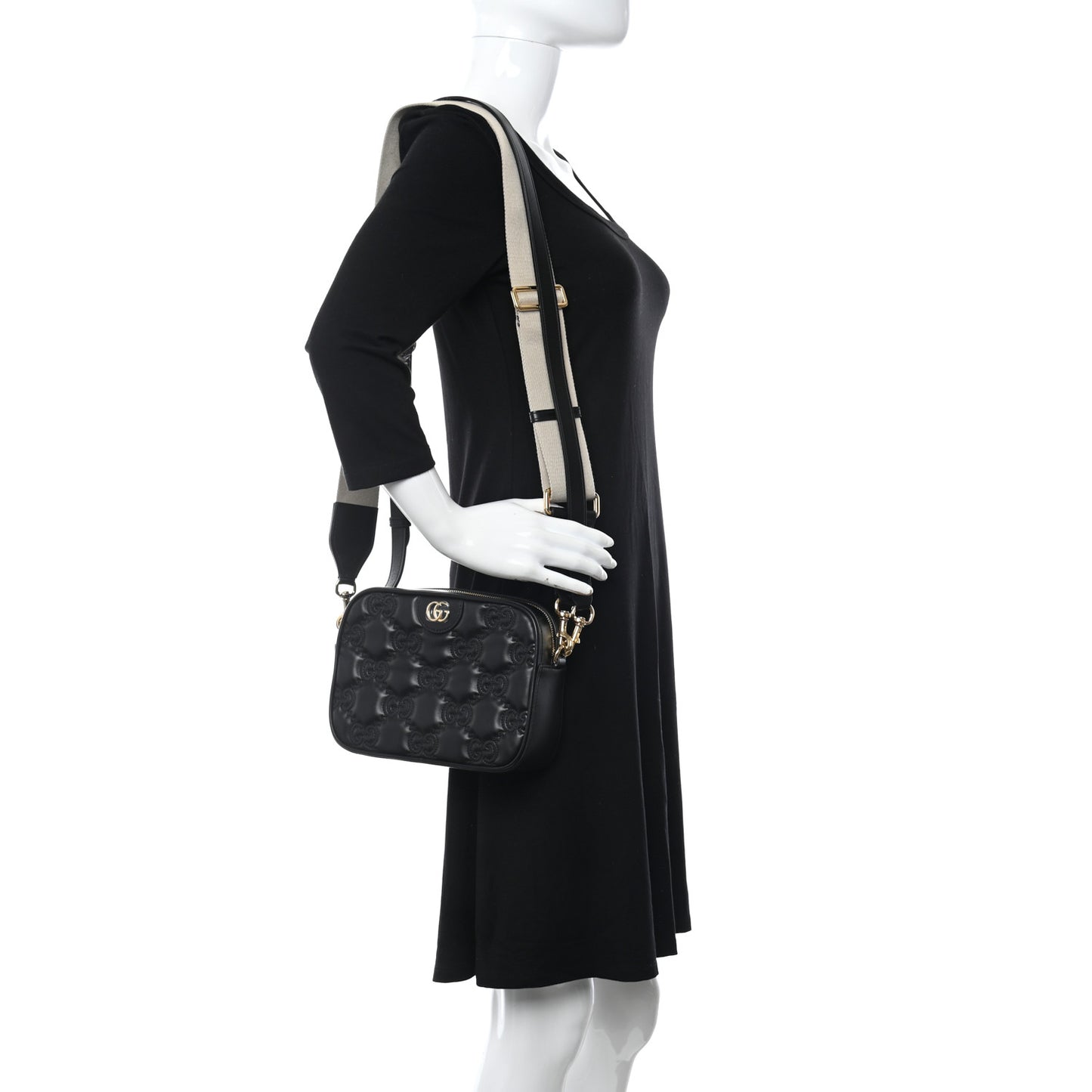 Calfskin GG Matelasse Shoulder Bag Black Natural