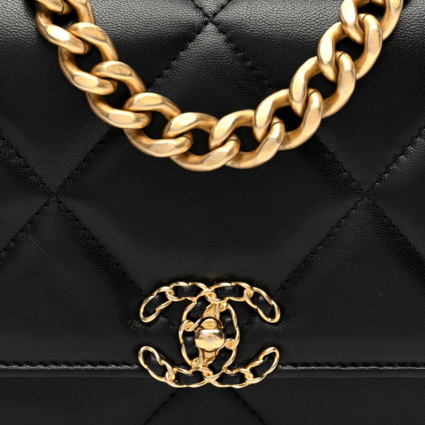 Lambskin Quilted Chanel 19 Wallet On Chain WOC Black