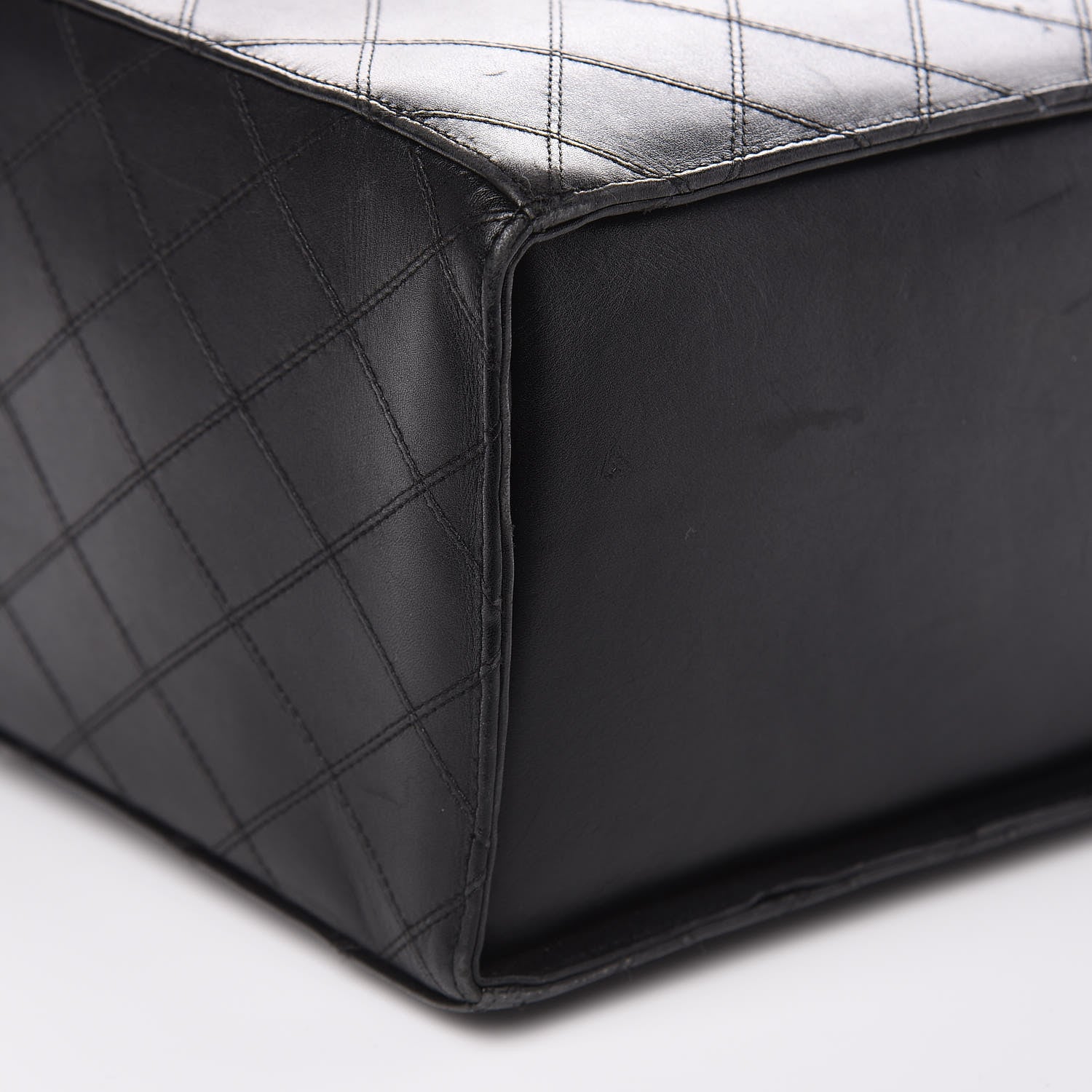 Chanel Calfskin Stitch Vanity Case Black 15 of 22