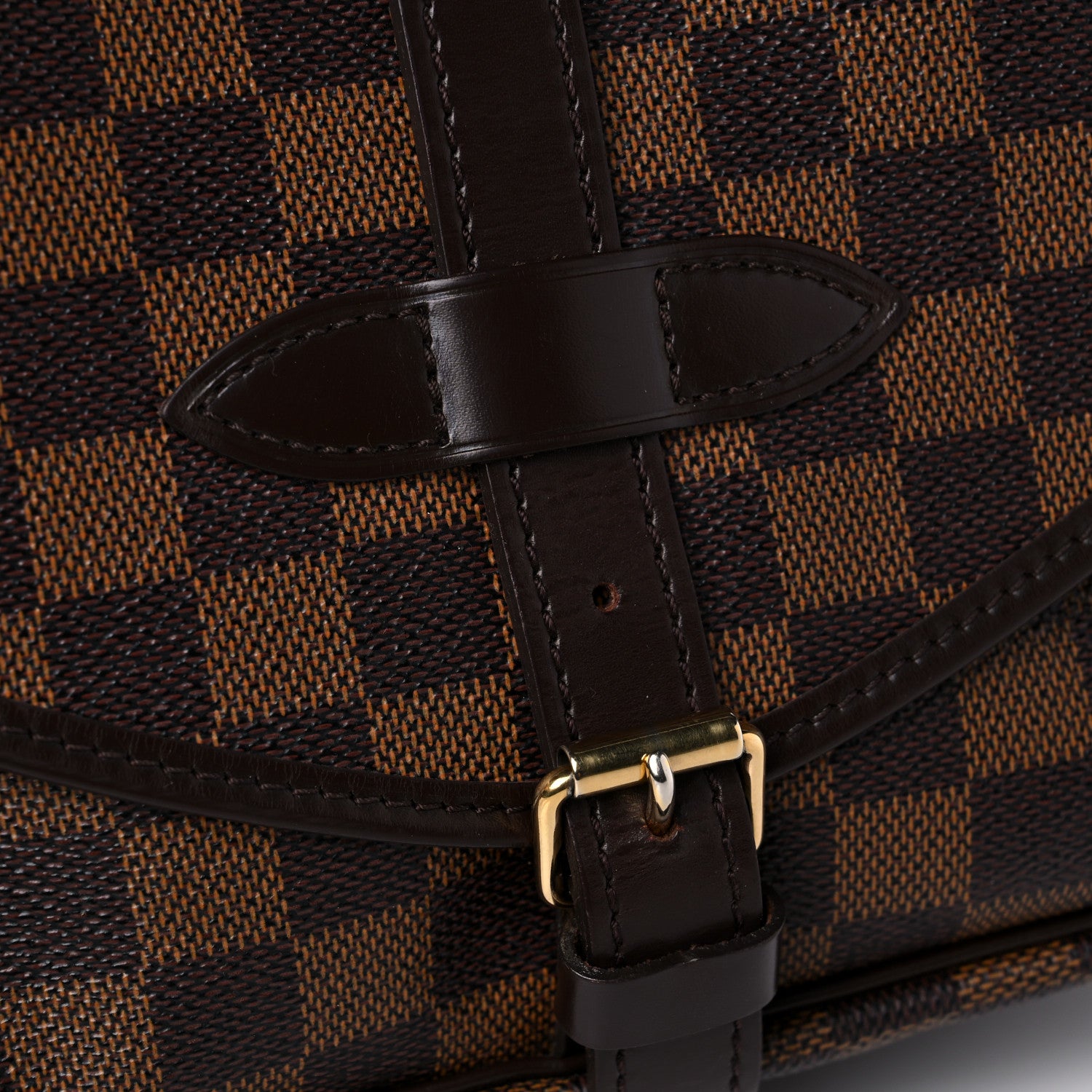 Louis Vuitton Damier Ebene Saumur 30 18 of 22