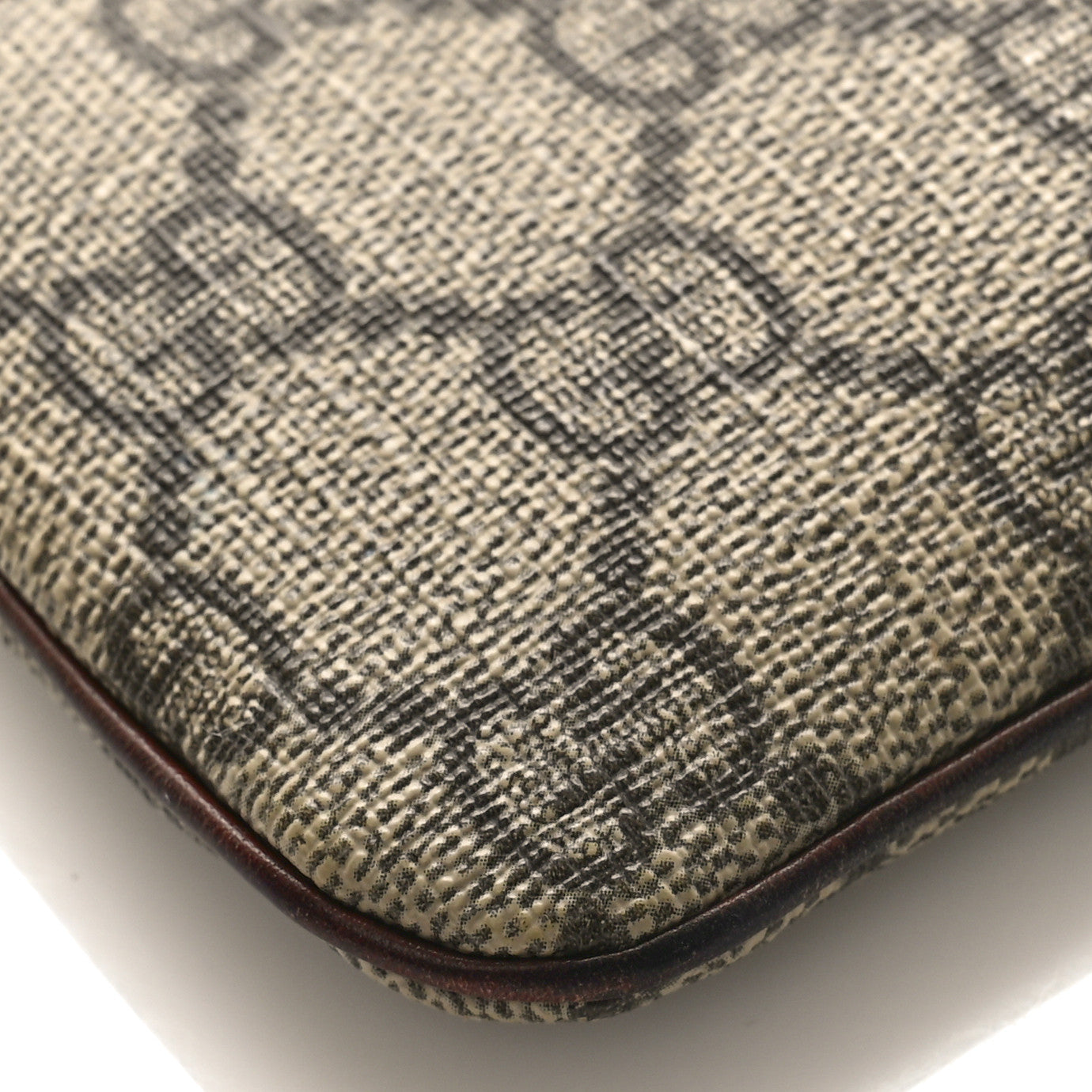 GG Supreme Monogram Key Case Brown