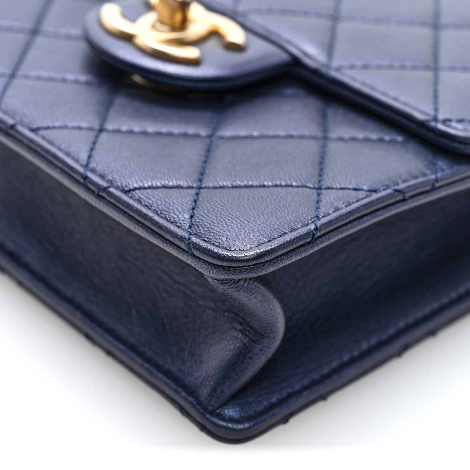 Chanel Iridescent Lambskin Quilted Chic Pearls Flap Navy Blue 10 of 10