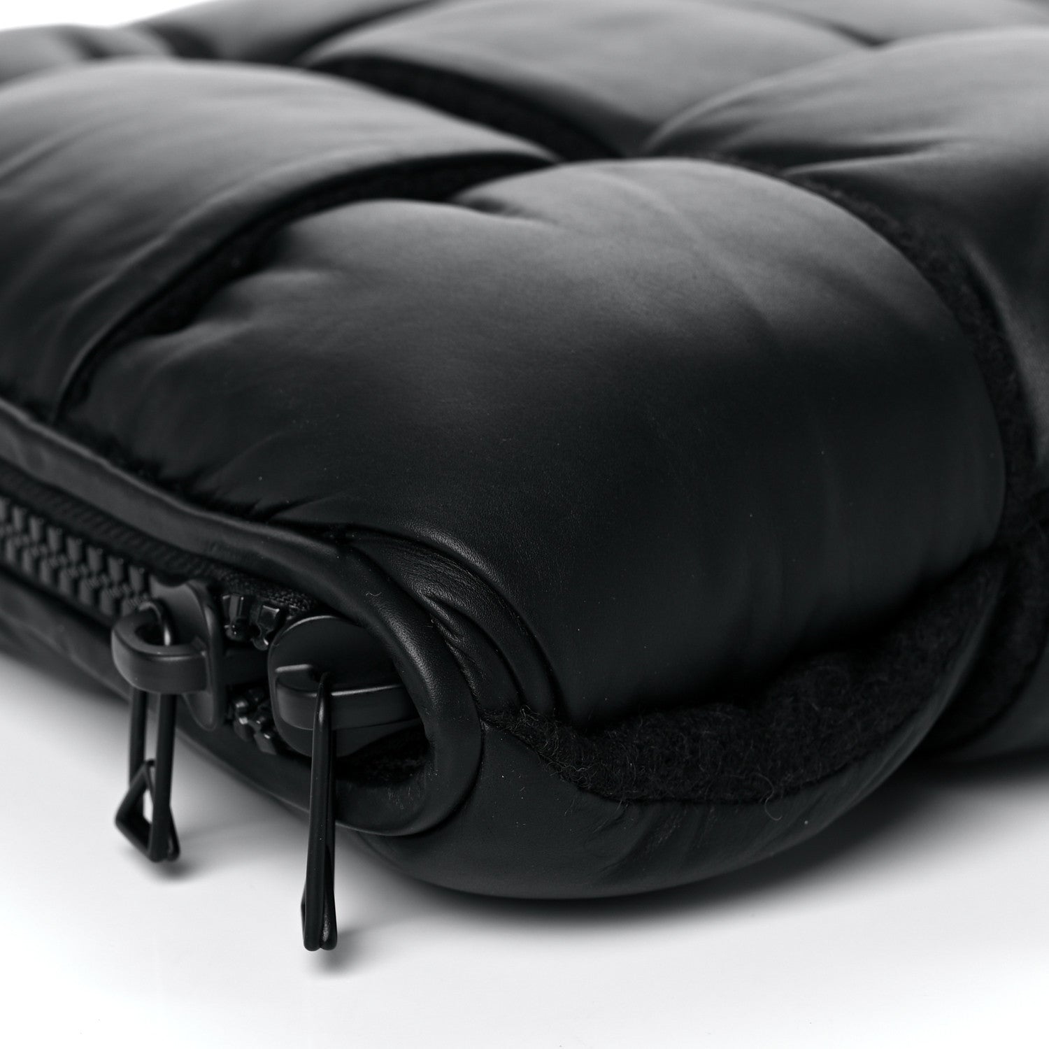 Bottega Veneta Calfskin Maxi Intrecciato Puffy Laptop Pouch Black 8 of 9
