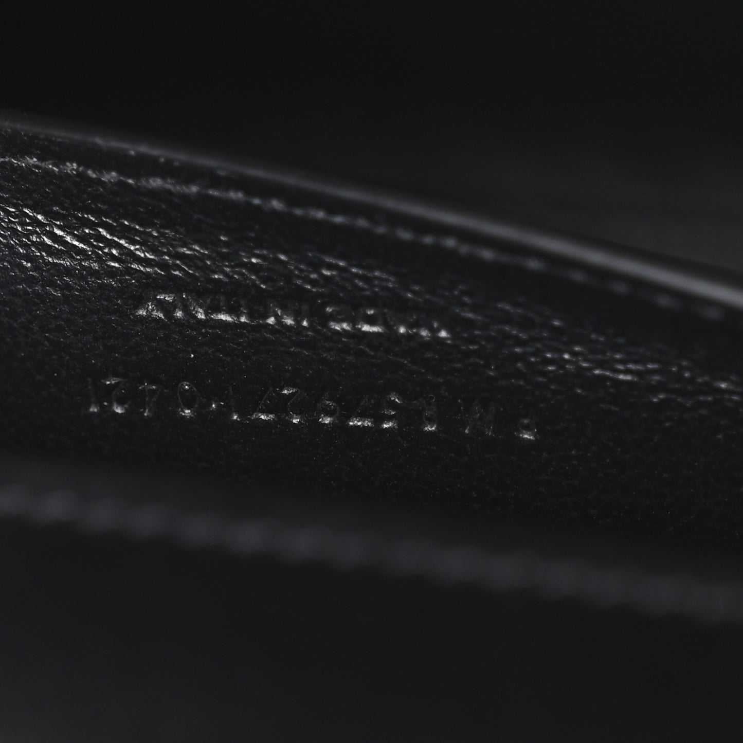 Smooth Calfskin Manhattan Shoulder Bag Black