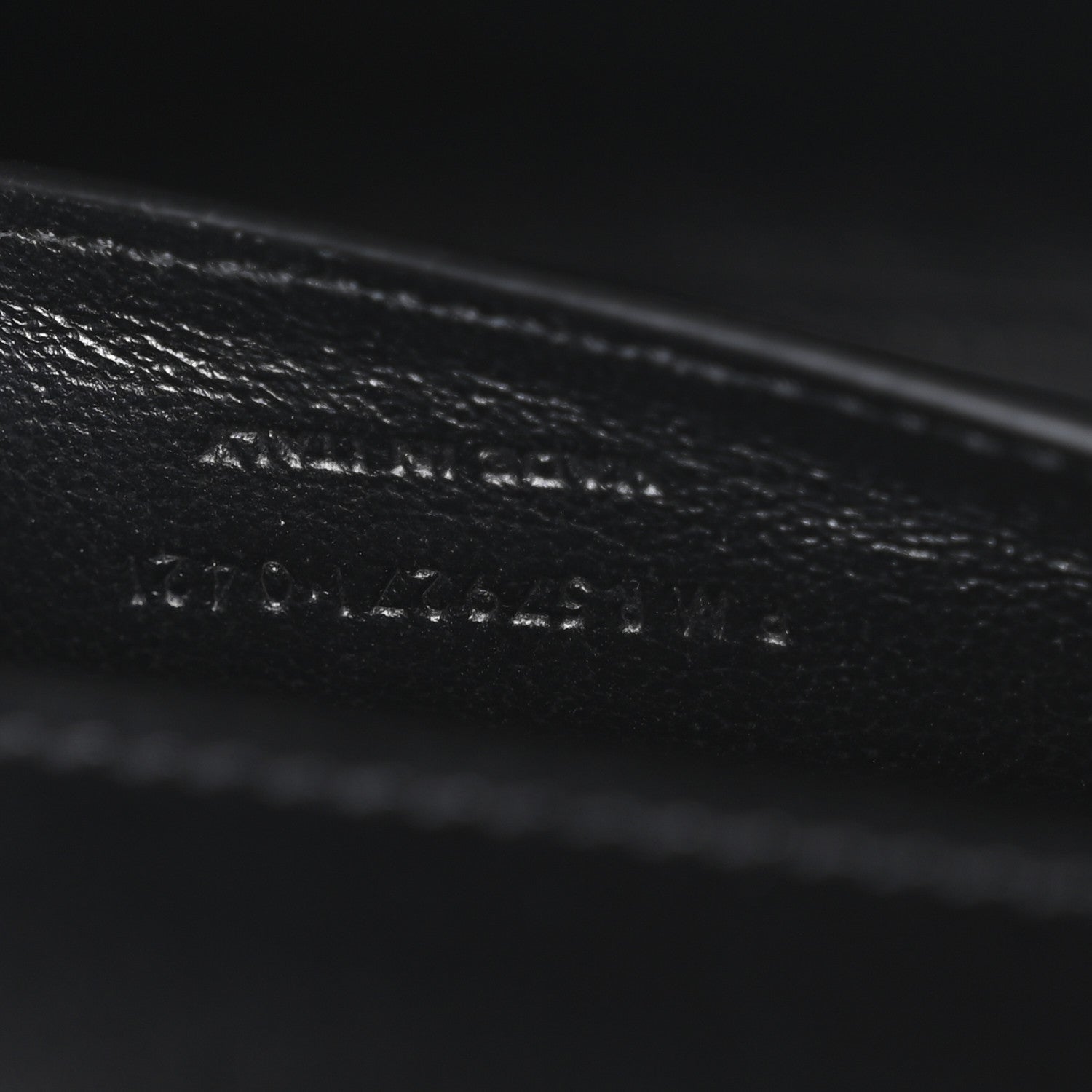 Saint Laurent Smooth Calfskin Manhattan Shoulder Bag Black 7 of 10