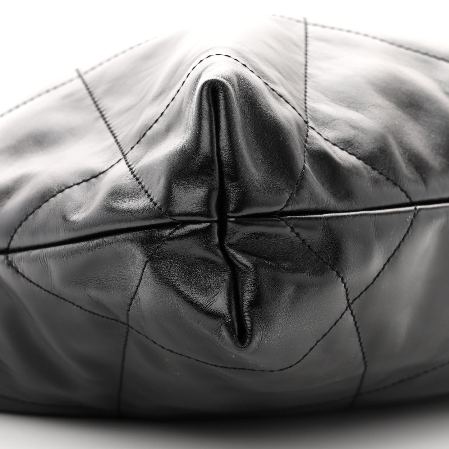 Shiny Calfskin Quilted Small Chanel 22 Black