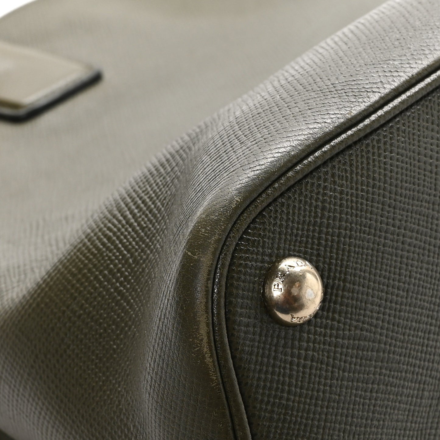 Saffiano Cuir Open Promenade Tote Militare