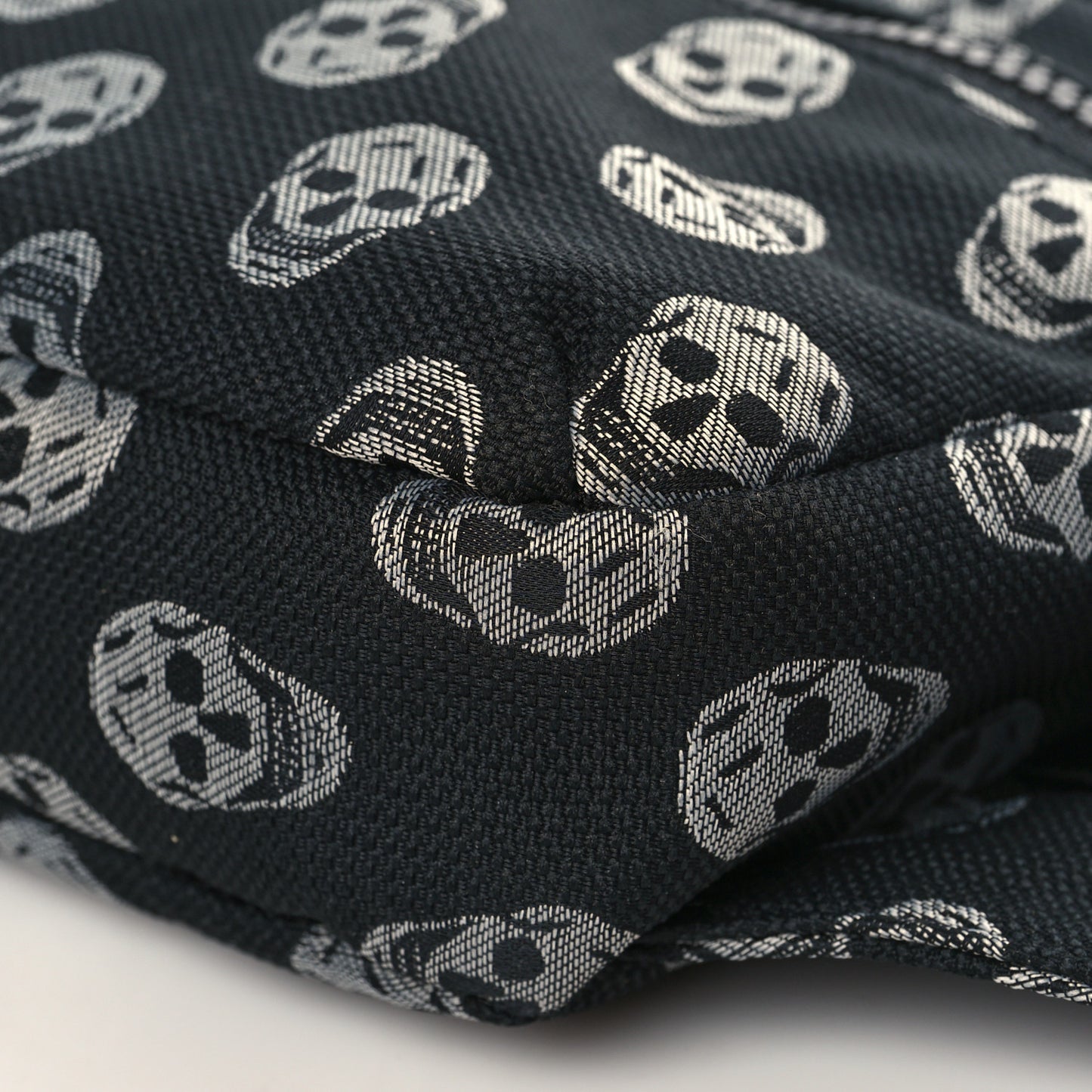 Jacquard Skull Belt Bag Black White